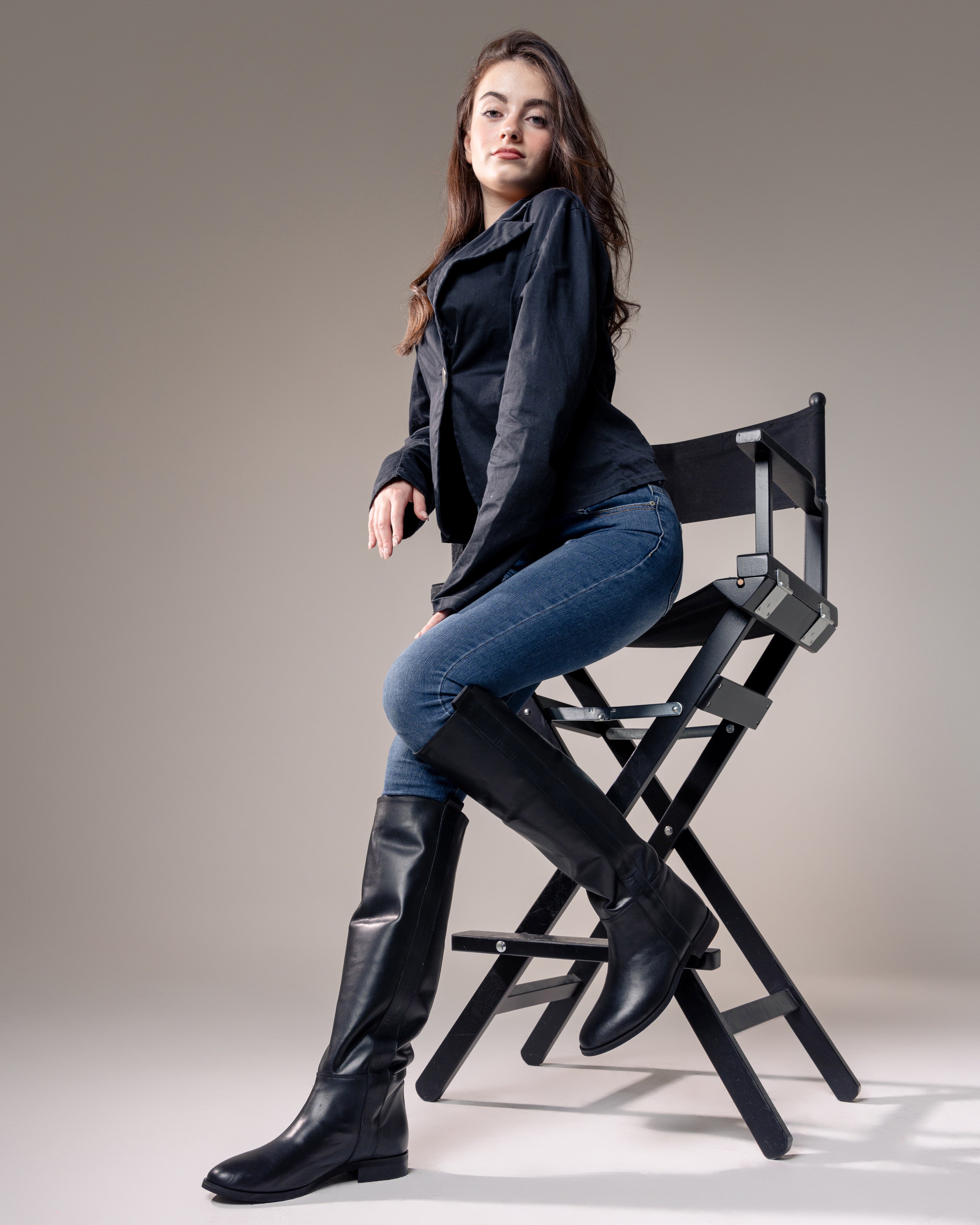 1130_NEW - Bota tubular de piel auténtica negra con raya lateral