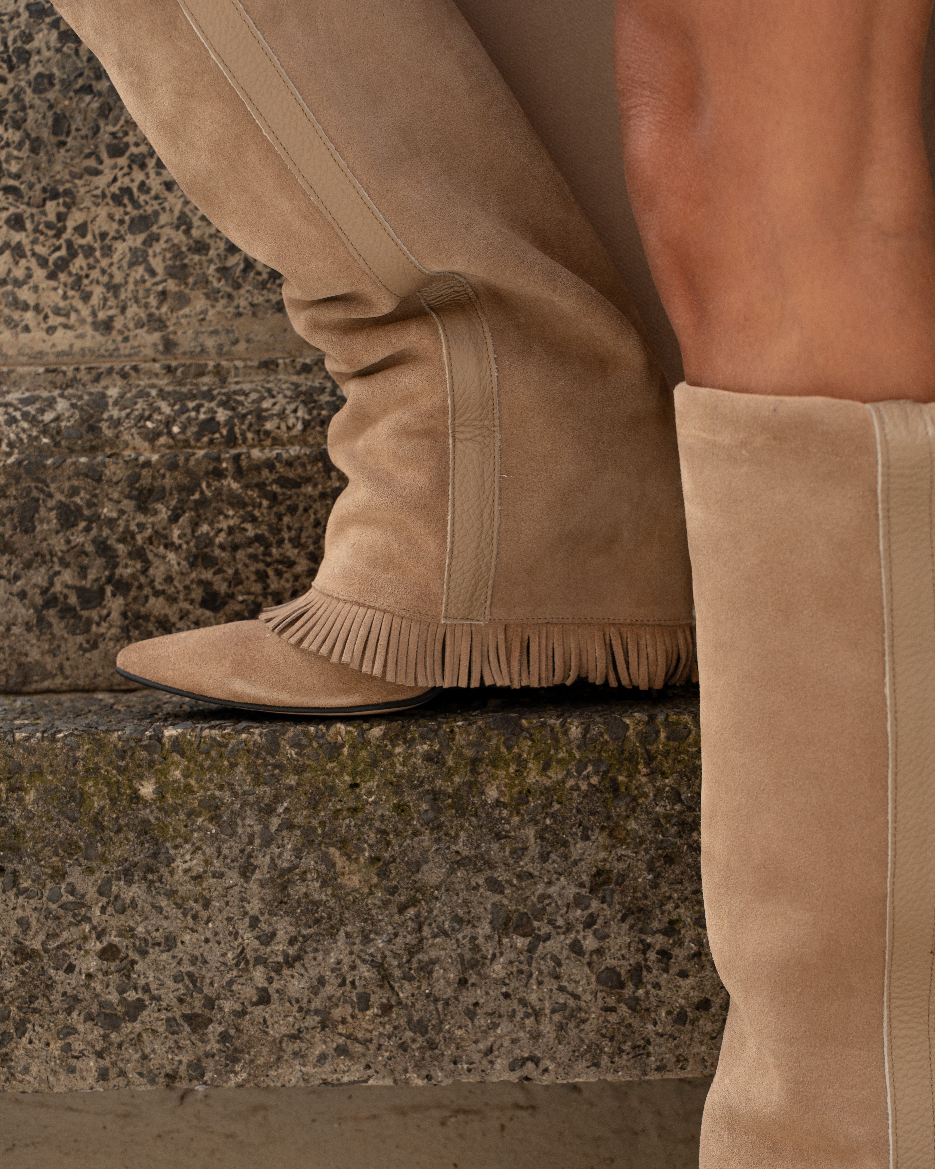 ACAPULCO 720_FRANGE - Tubular boot in genuine fringed suede with stiletto heel