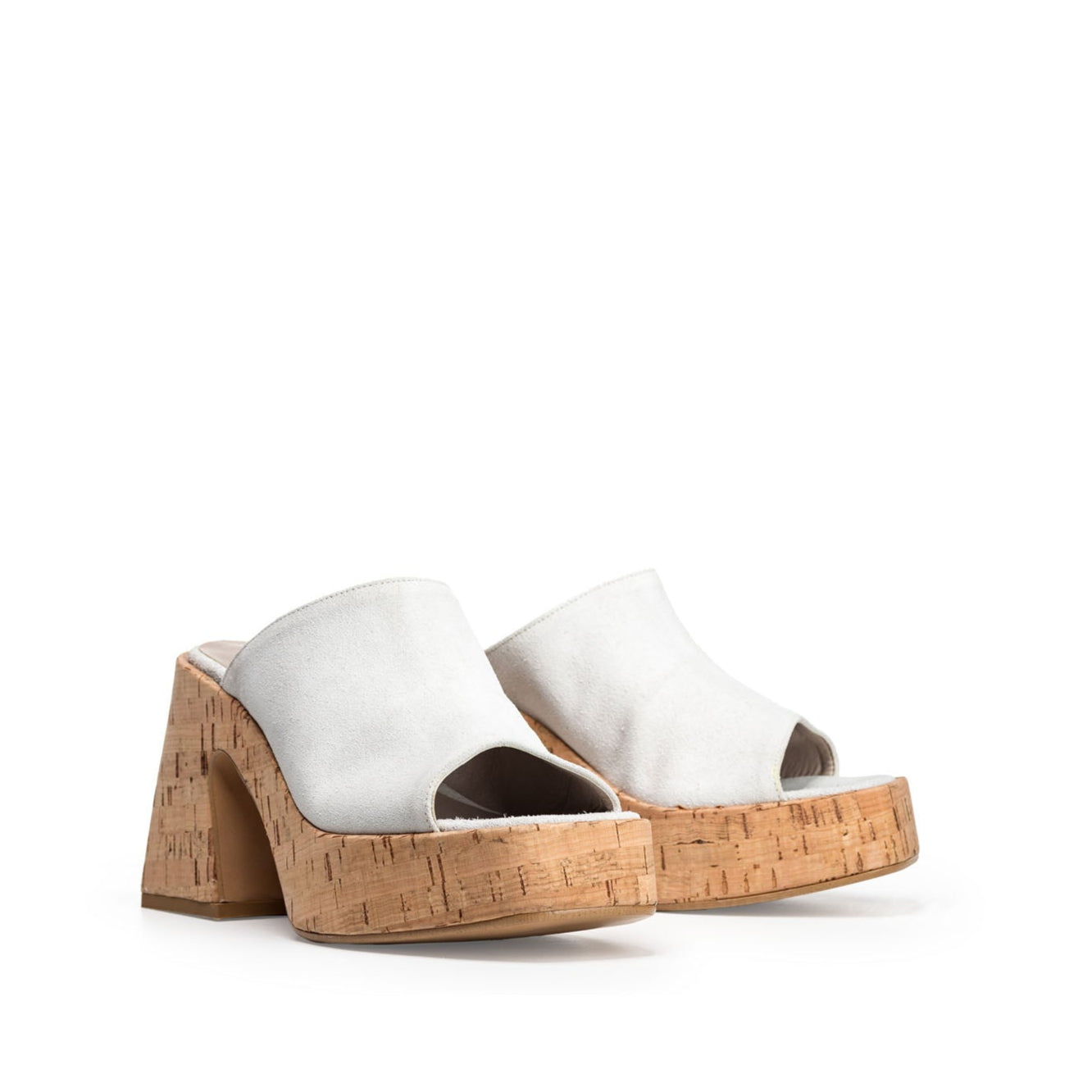 CLOG O2 - Mood Sandal Clog in Real Ice Suede