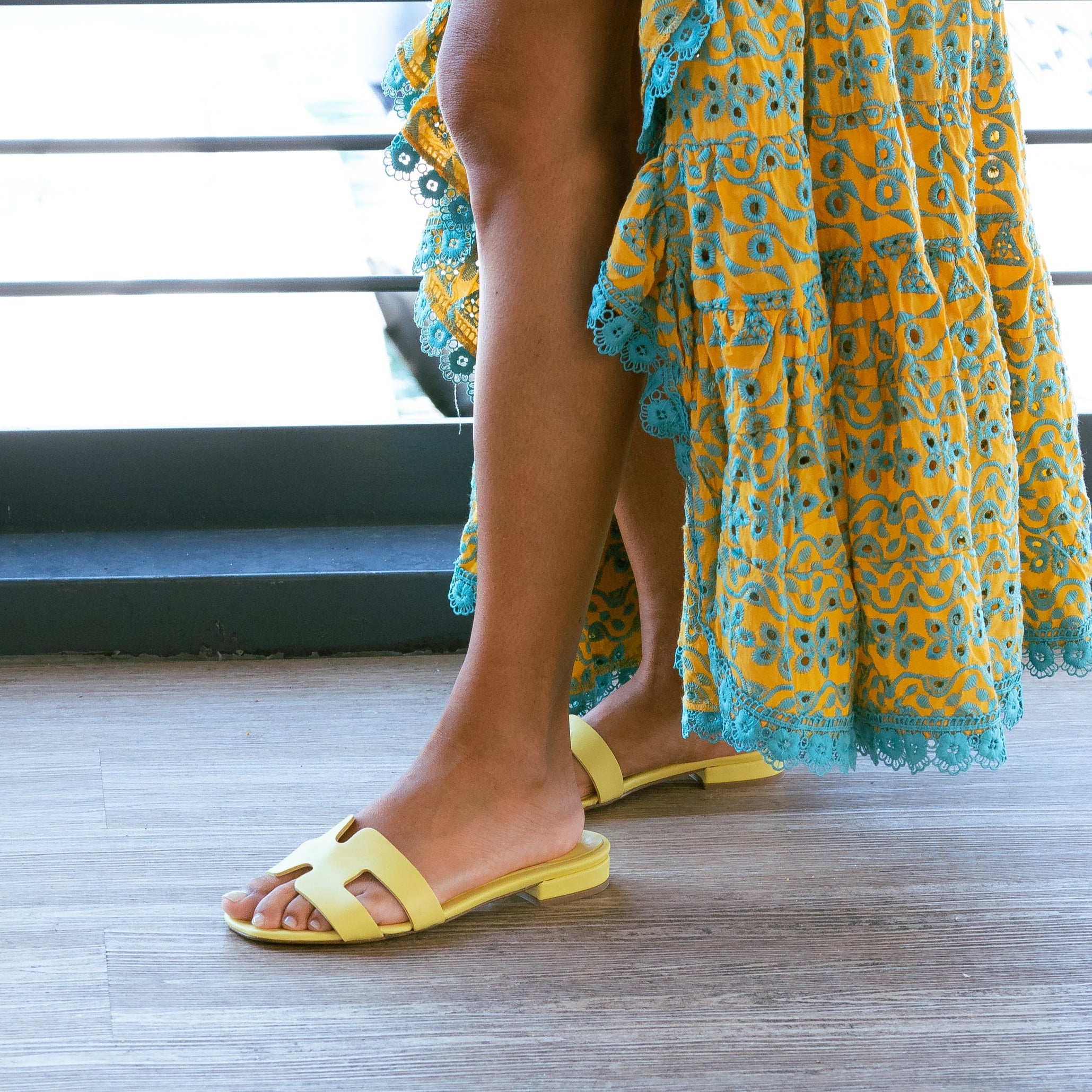 MEGARIDE - Ciabatta Artigianale Fatta a mano in Vera Nappa Gialla - Fascia H Small