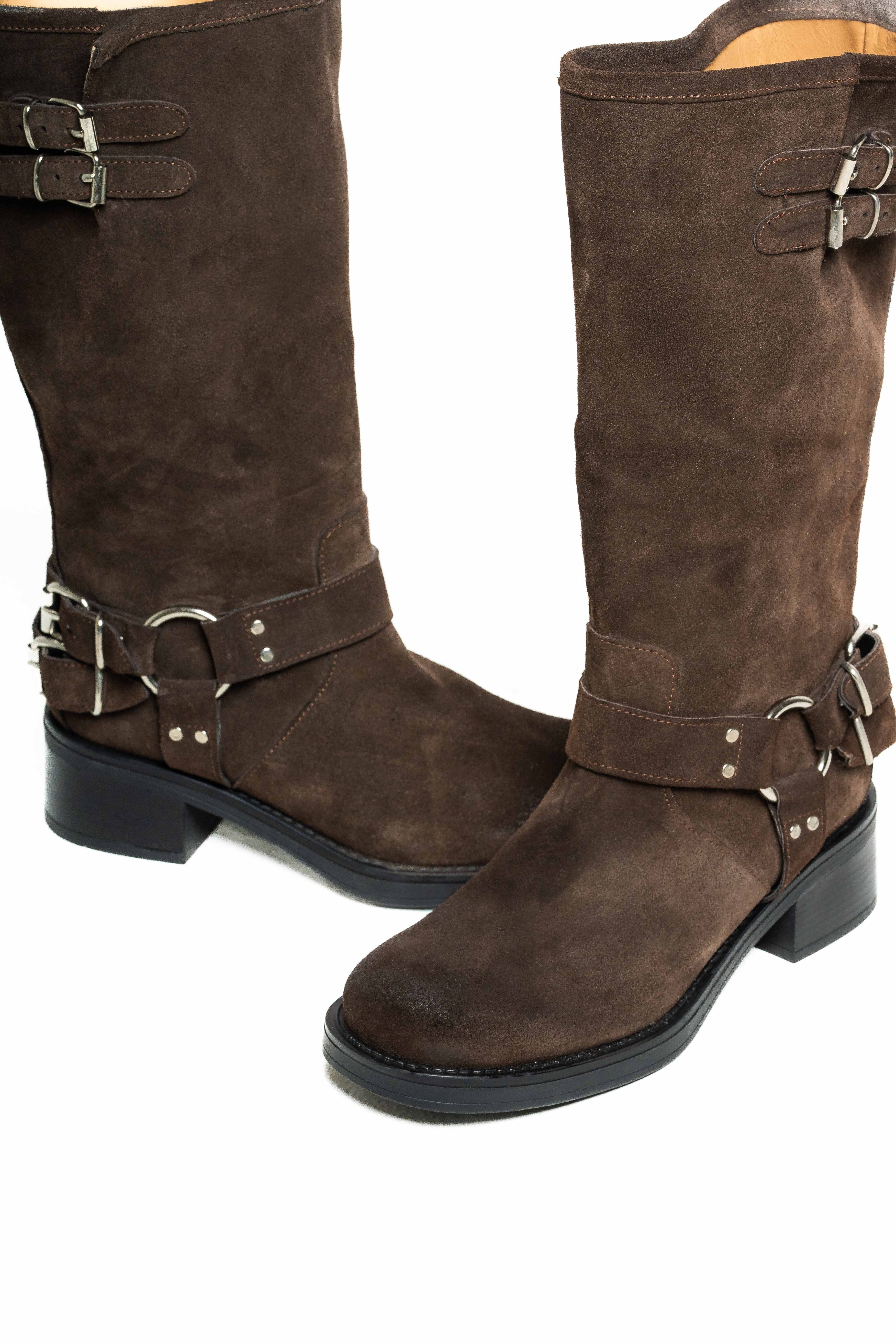 NEVADA - Stivale tubolare mood Biker Anfibio in Vero Camoscio Testa di Moro con Fondo in Gomma e Fibbie