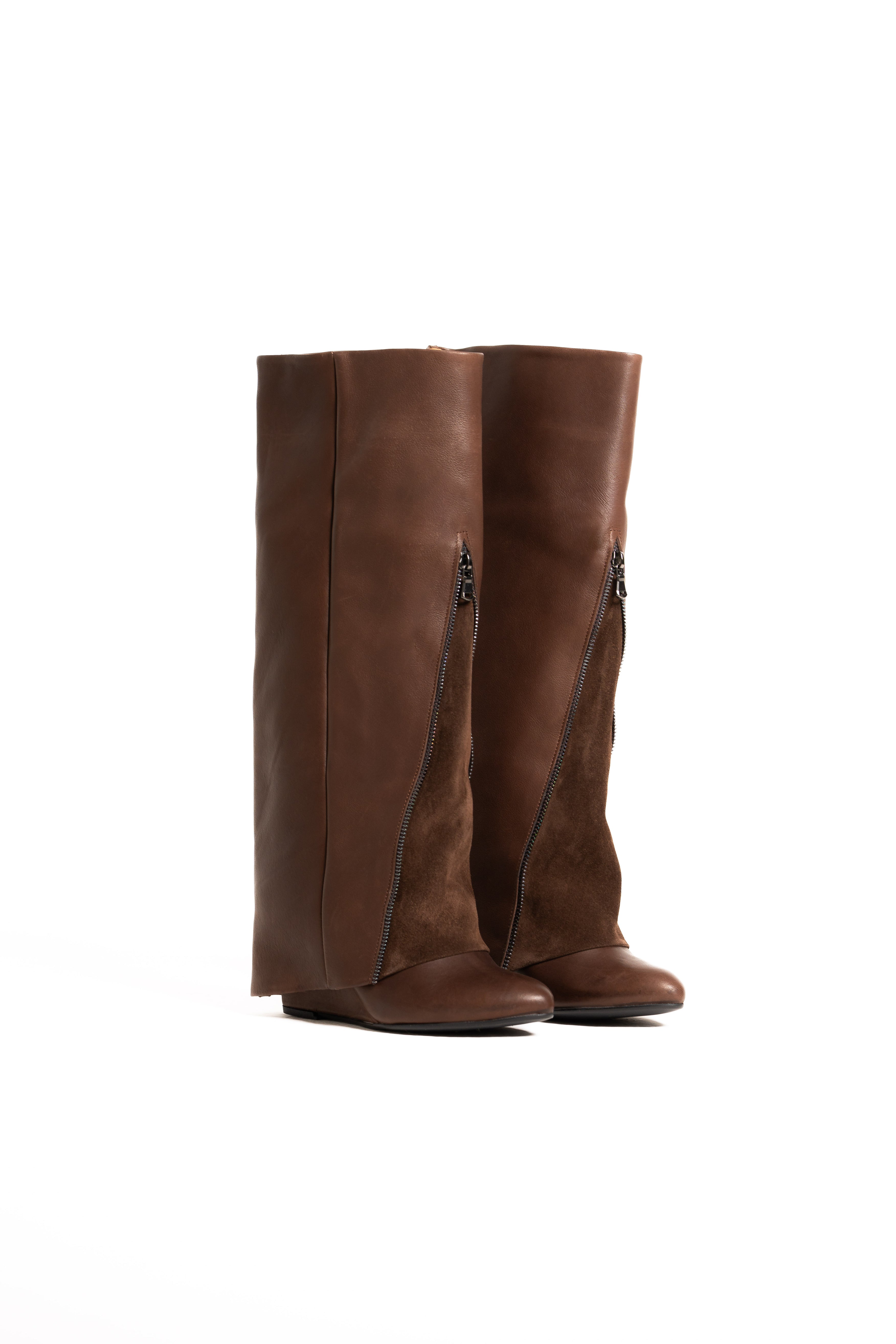 GV60 - Botín tubular en piel auténtica y ante auténtico con tacón/cuña de 7 cm