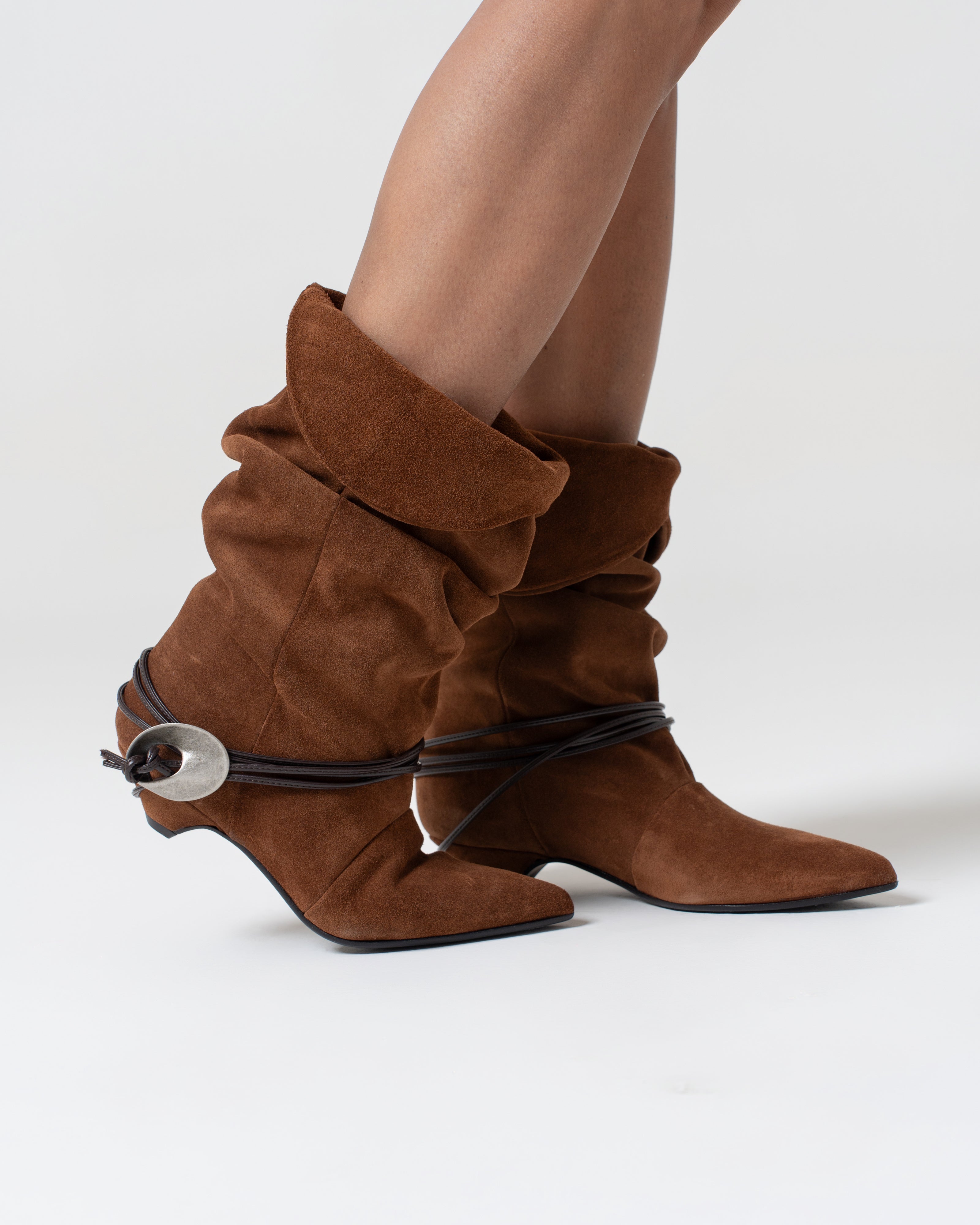 GIVI_FRANGE - Tubular ankle boot in real suede with fringes - 9 cm heel