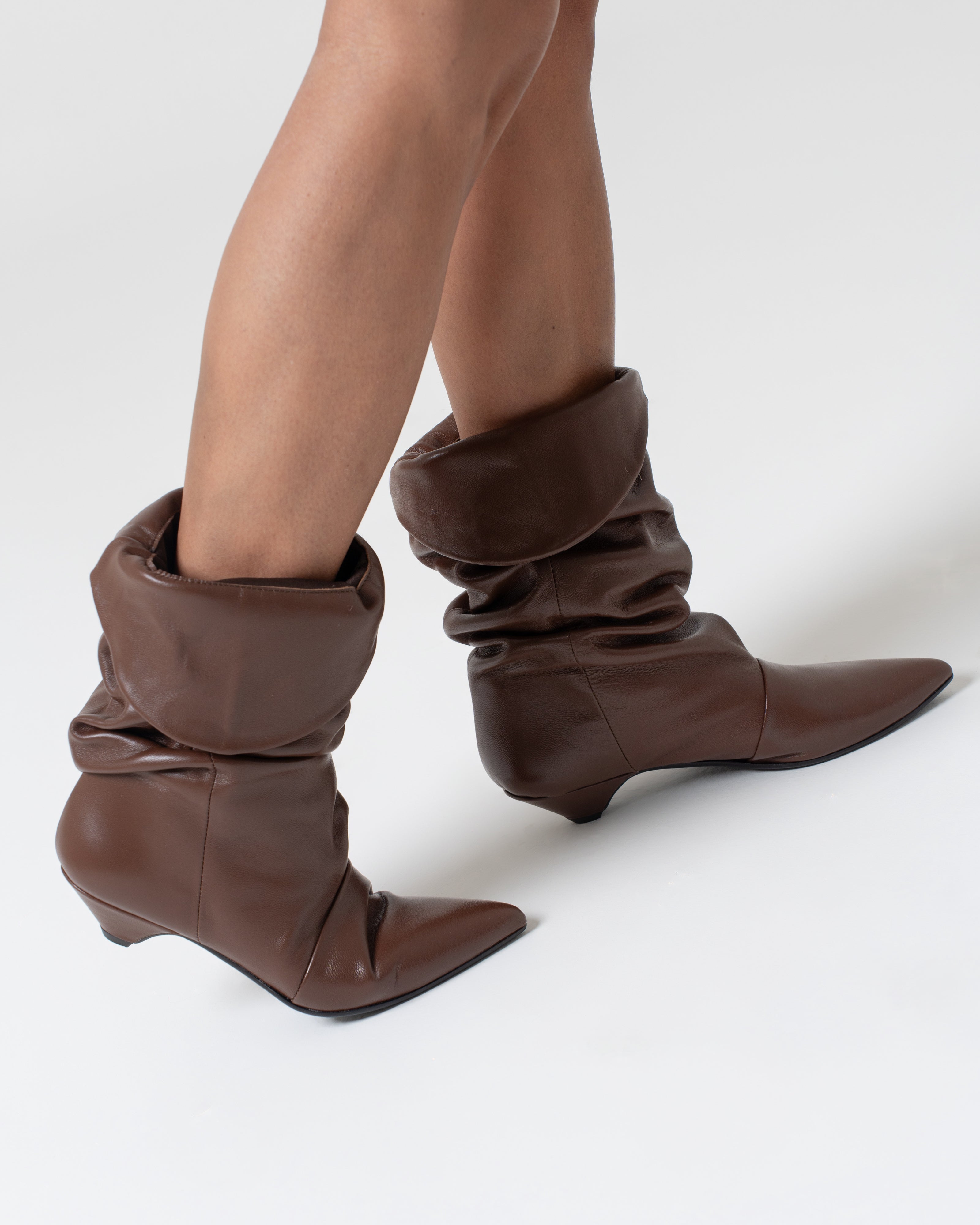 GIVI_FRANGE - Tubular ankle boot in real suede with fringes - 9 cm heel