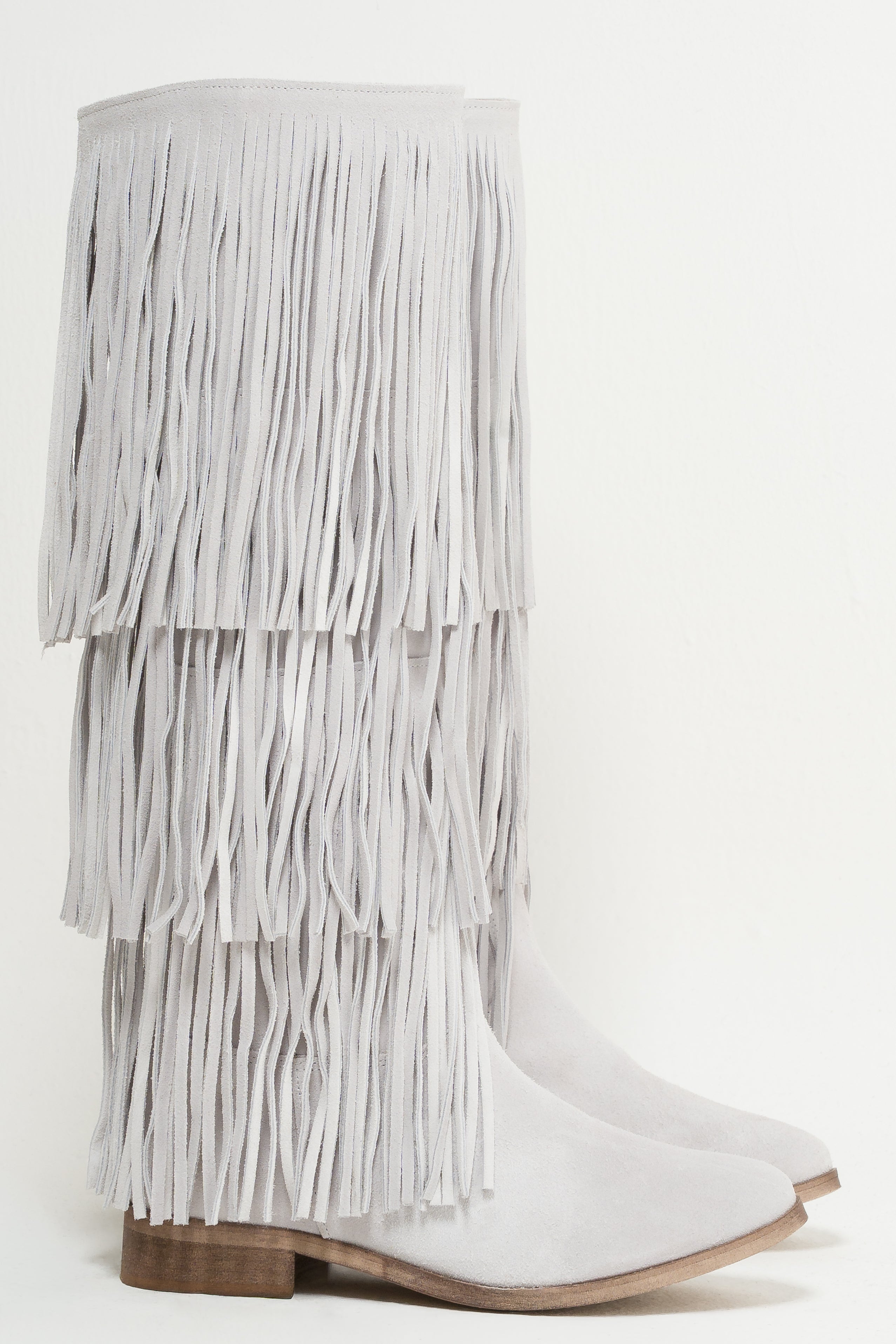 1125_INDIAN - Tubular boot in real suede leather with fringes and Indian mood buttons