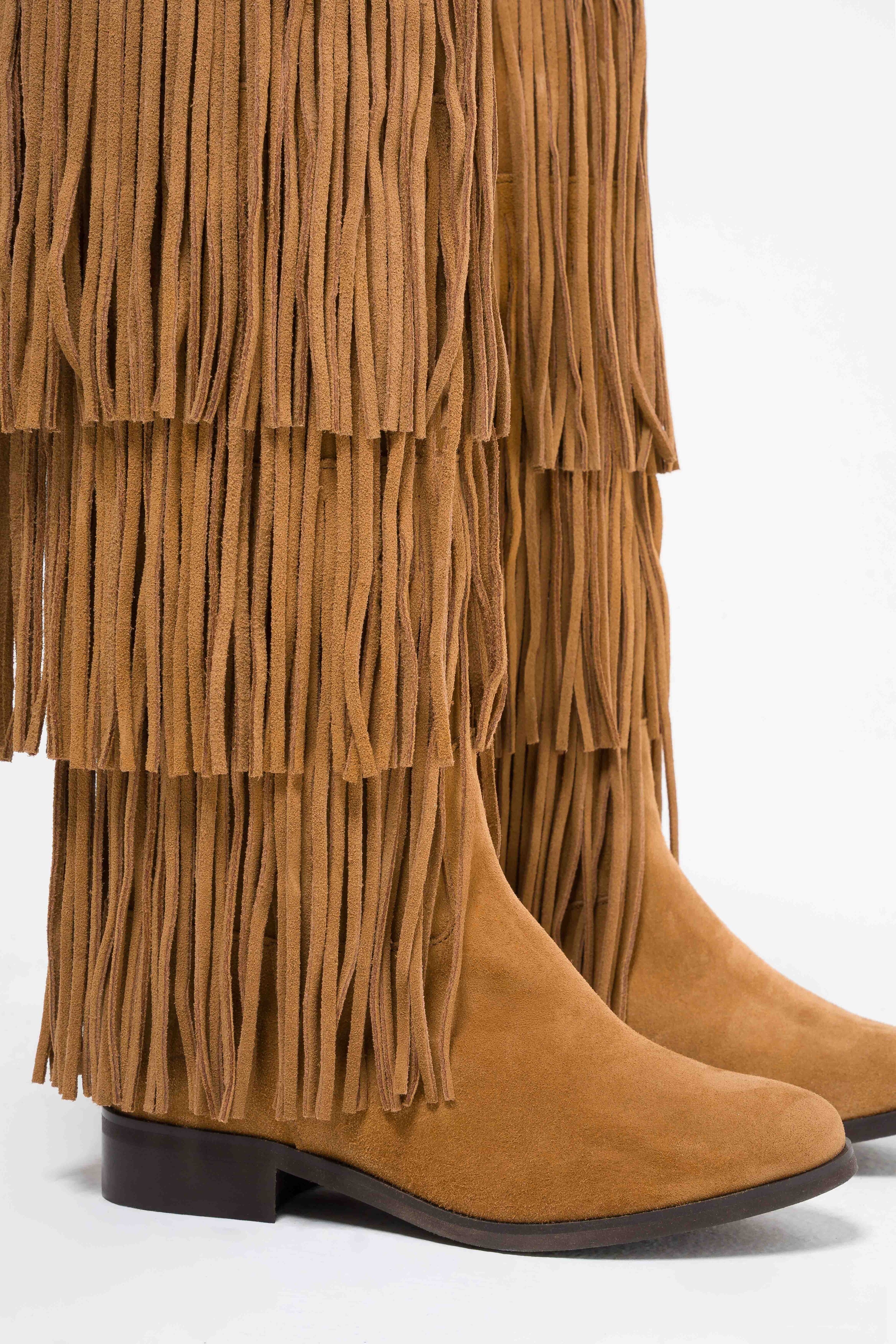 1125_INDIAN - Tubular boot in real suede leather with fringes and Indian mood buttons