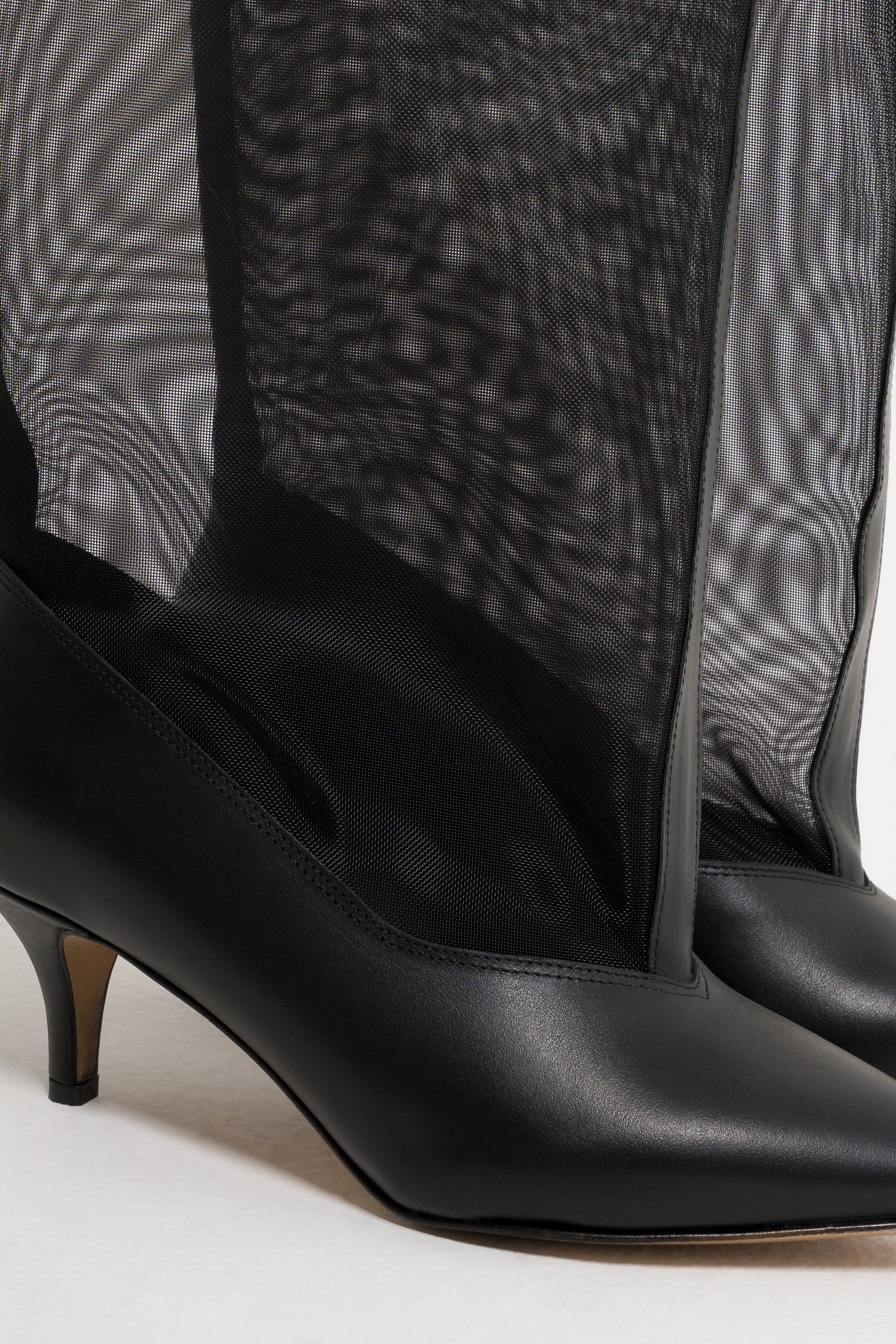 NEO - Stivaletto Tubolare in Vera Pelle e Rete Nera con Tacco 5 Cm