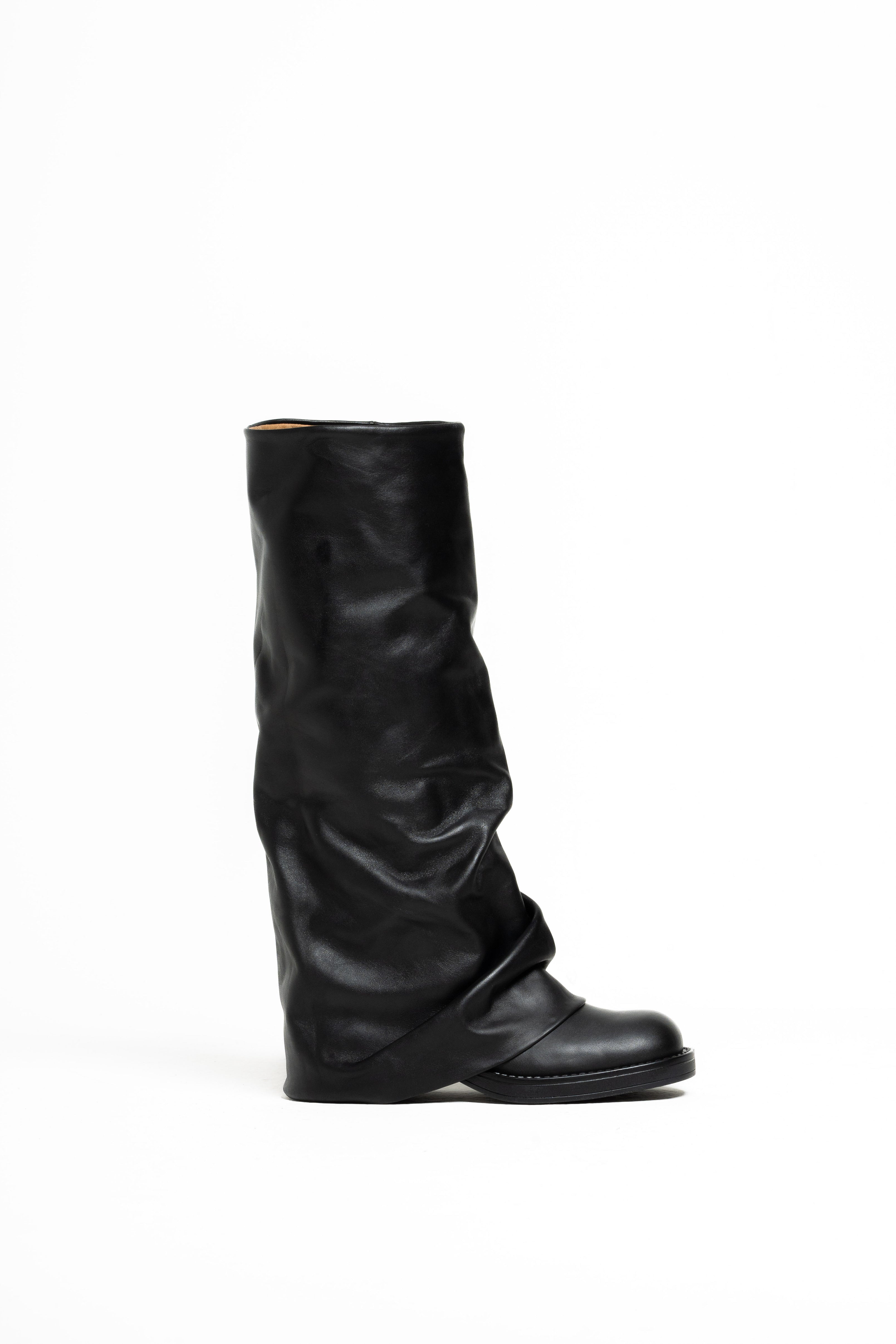 V7 - Tubular boot mood Biker Amphibian in real black leather with rubber sole and buckles