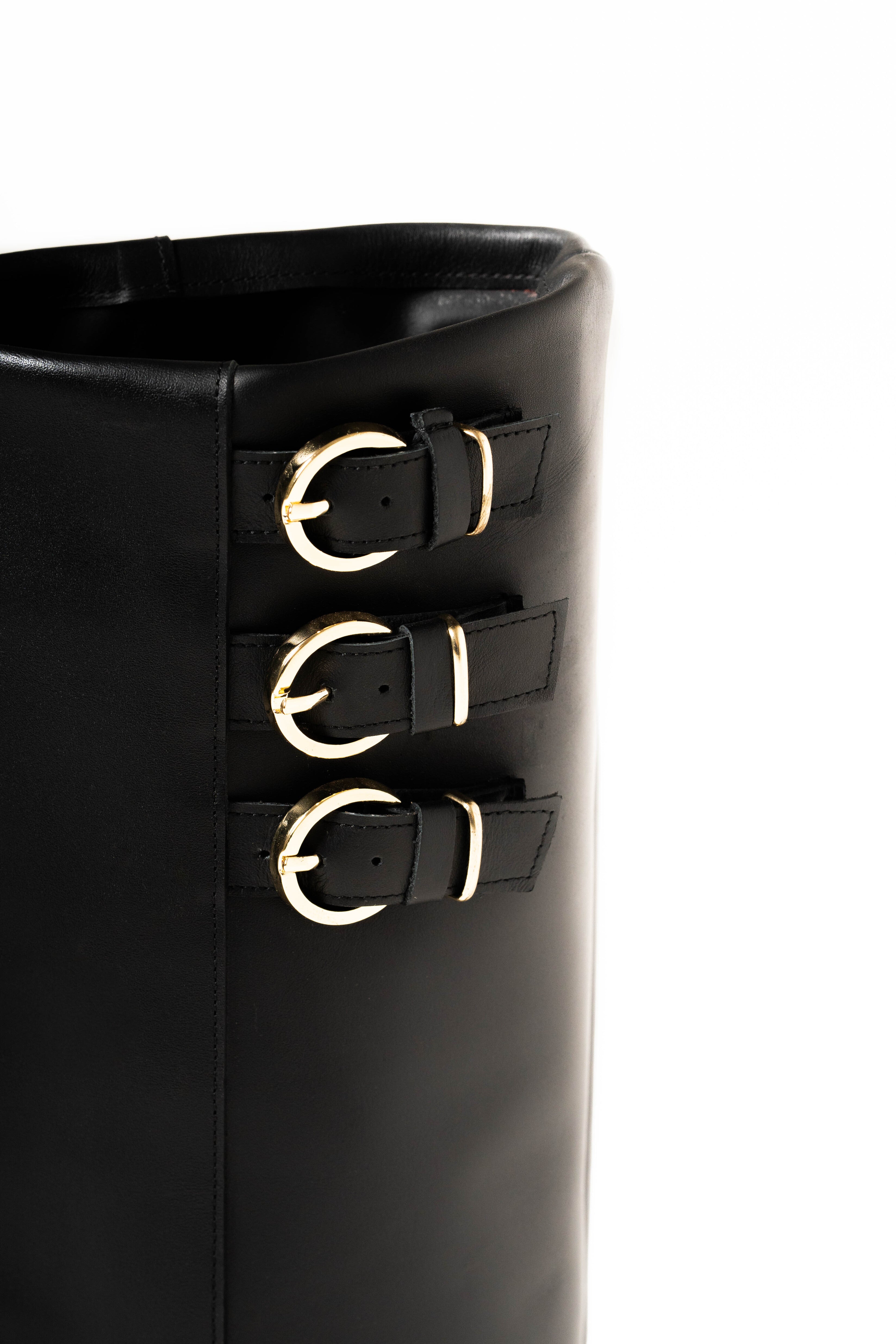 SOPHIE_BELT - Botín tubular en piel auténtica con hebillas y tacón/cuña de 7 cm