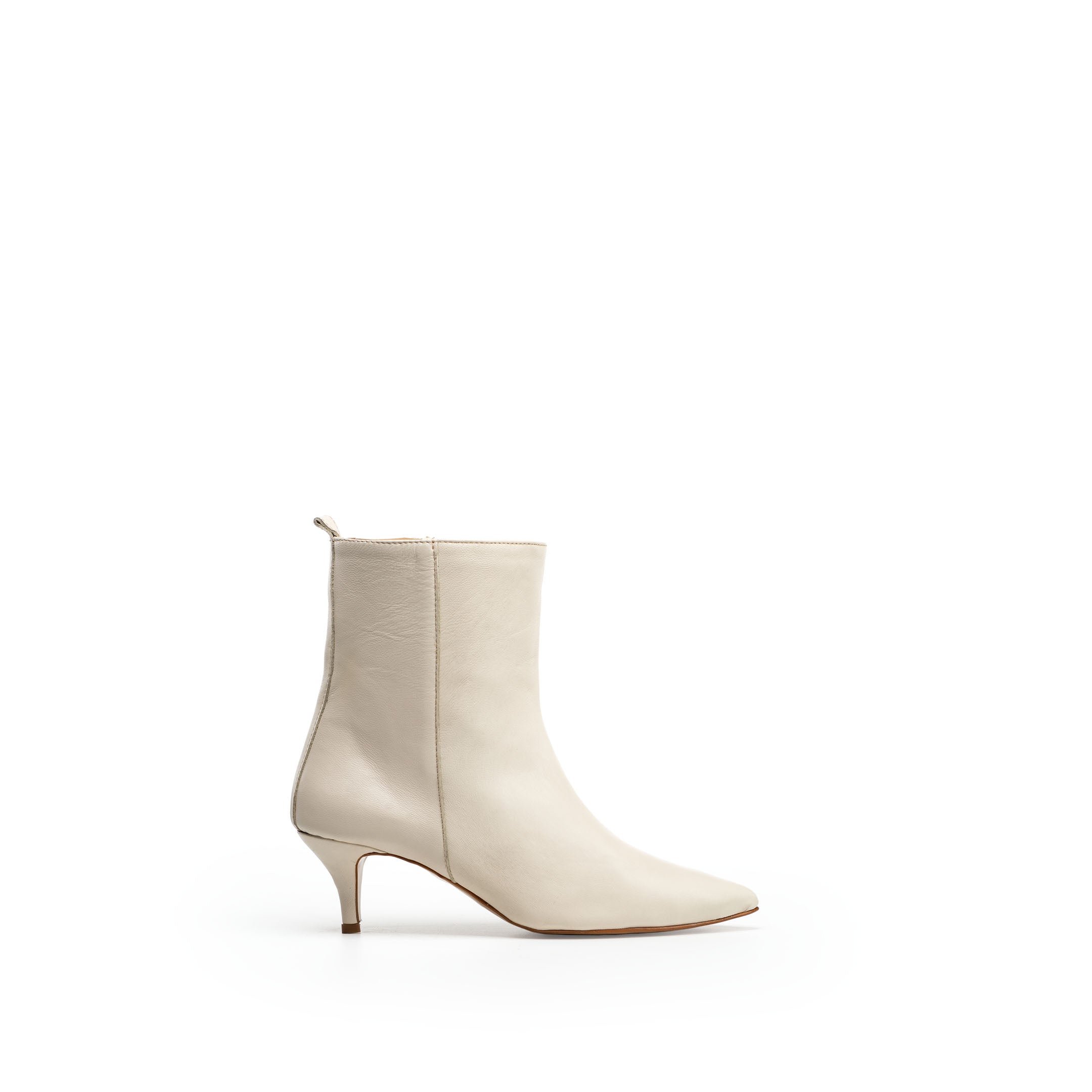 TR-195 Tubular Ankle Boot in Genuine Leather Powder Heel 5 Cm