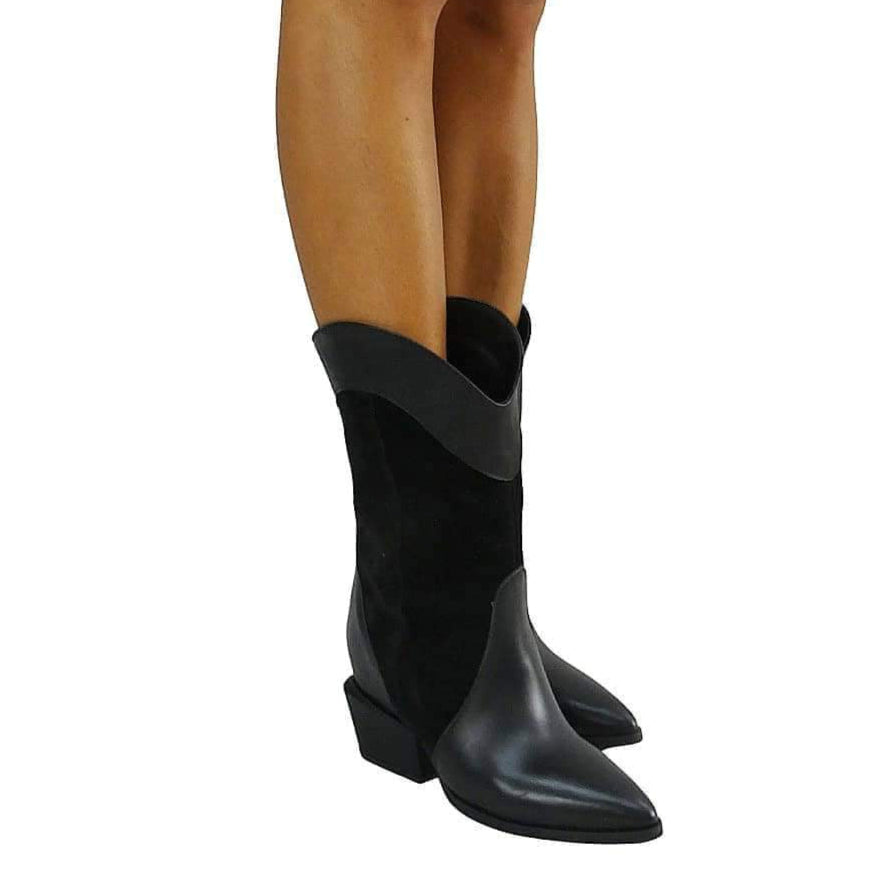 Stivaletto Mood Camperos con rialzo interno in Vera Pelle Camoscio