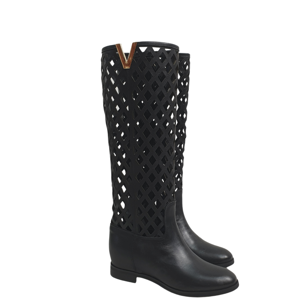 R120_NET - Tubular boot in Perforated Black Genuine Leather with golden accessory and internal rise