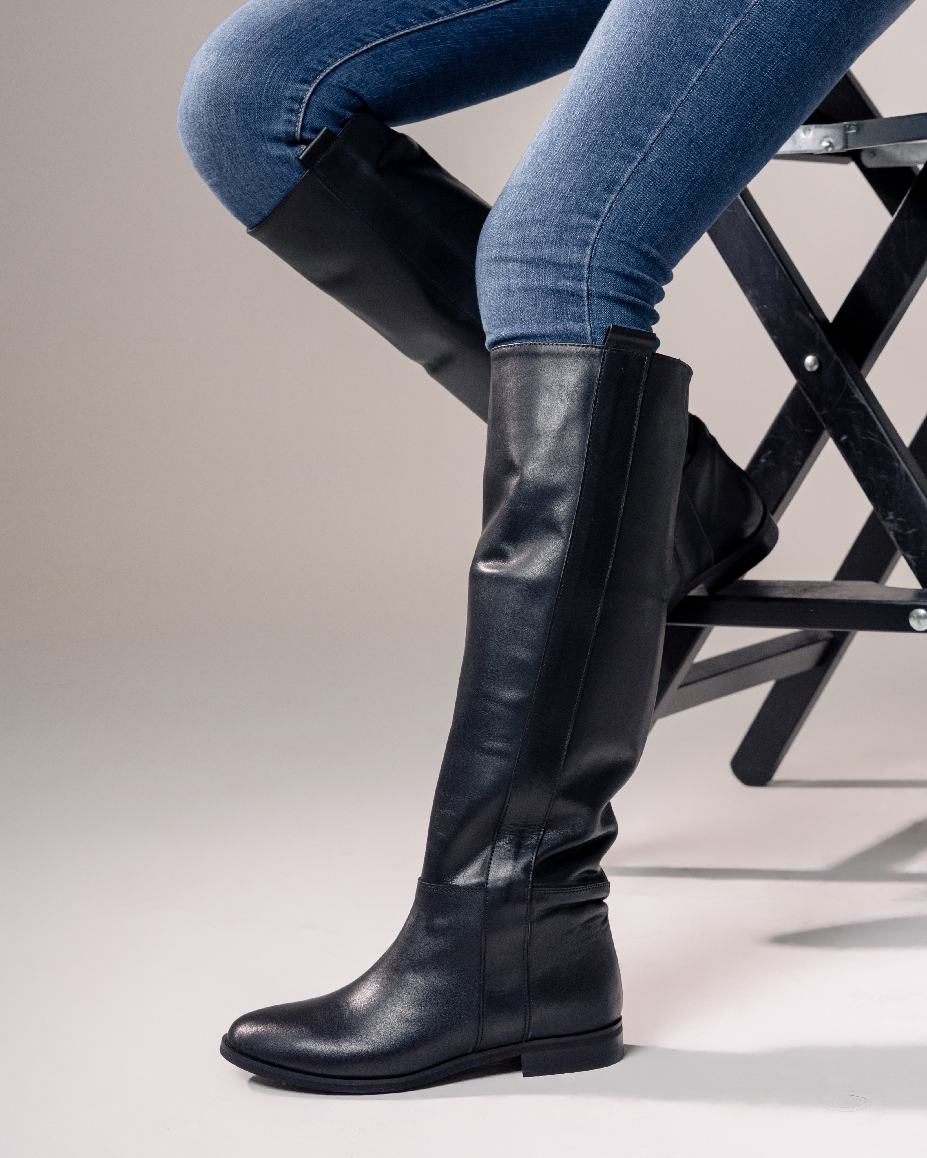 1130_NEW - Black Genuine Leather Tubular Boot with Side Stripe