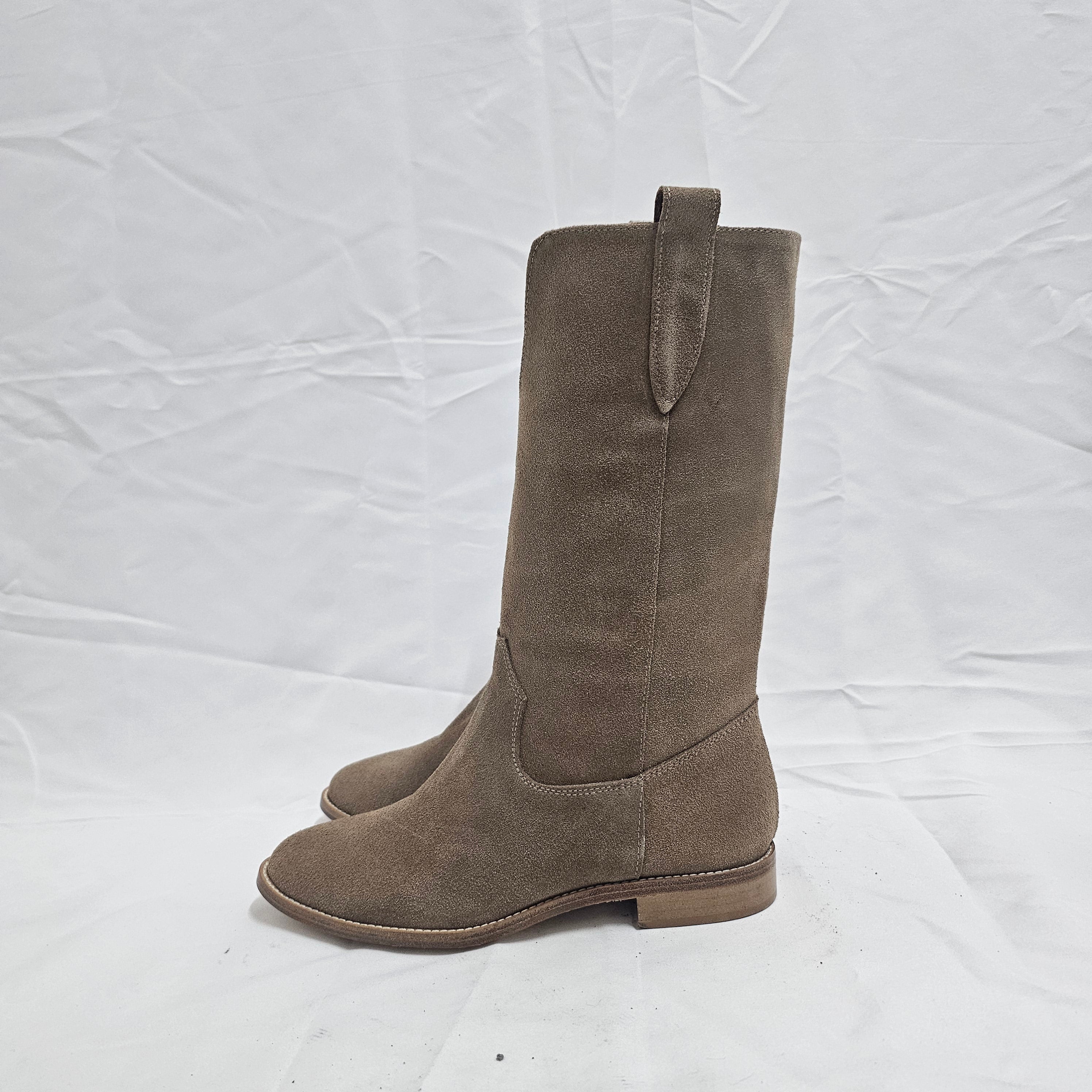 TEXAS - Camperos mood tubular ankle boot with front slit in real suede and real leather sole