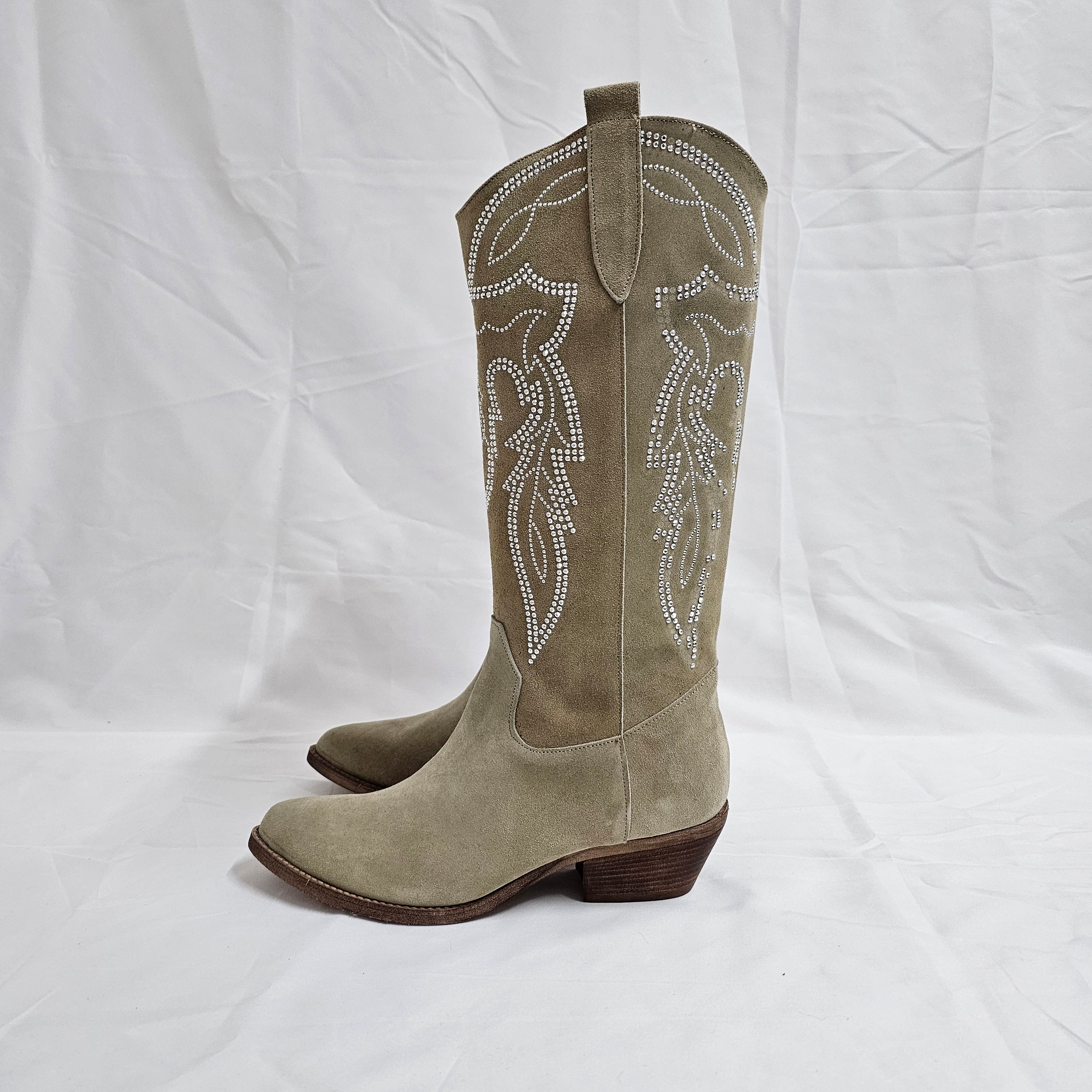 TEX 60 - Camperos mood boot in real suede with embroidery heel 4 cm