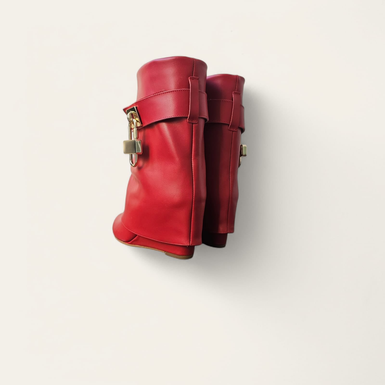 722 - Red Genuine Leather Tubular Ankle Boot with Cuff and Gold Accessory - 7cm Wedge