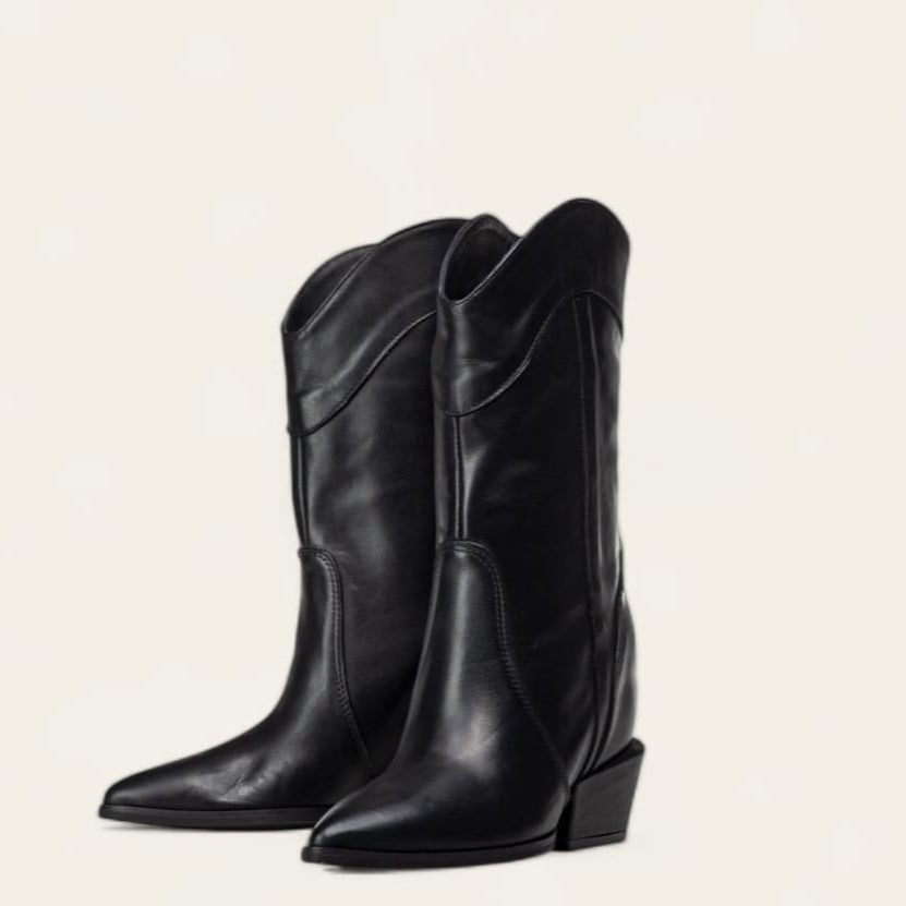 A200 - Camperos mood tubular ankle boot in genuine black leather with internal lift