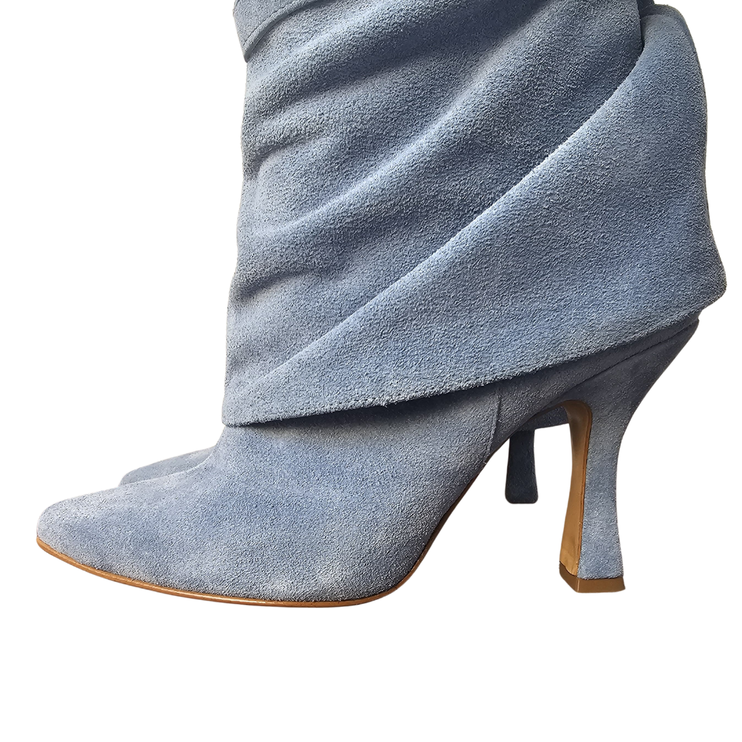 AUDI_722 - Sky Suede Ankle Boot with Accessory and 9cm Flared Heel