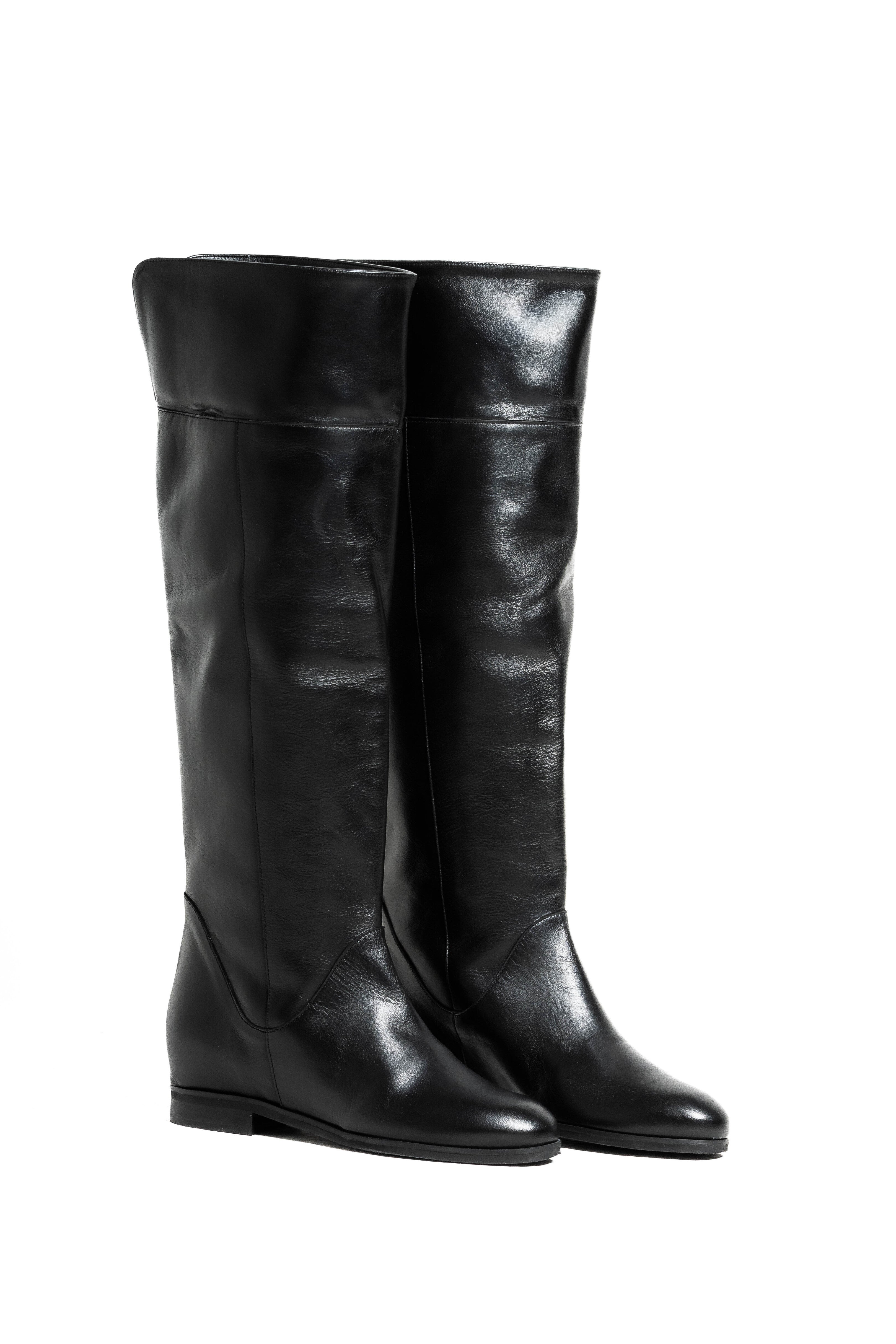 R1205 - Knee-high tubular boot in genuine leather with internal lift