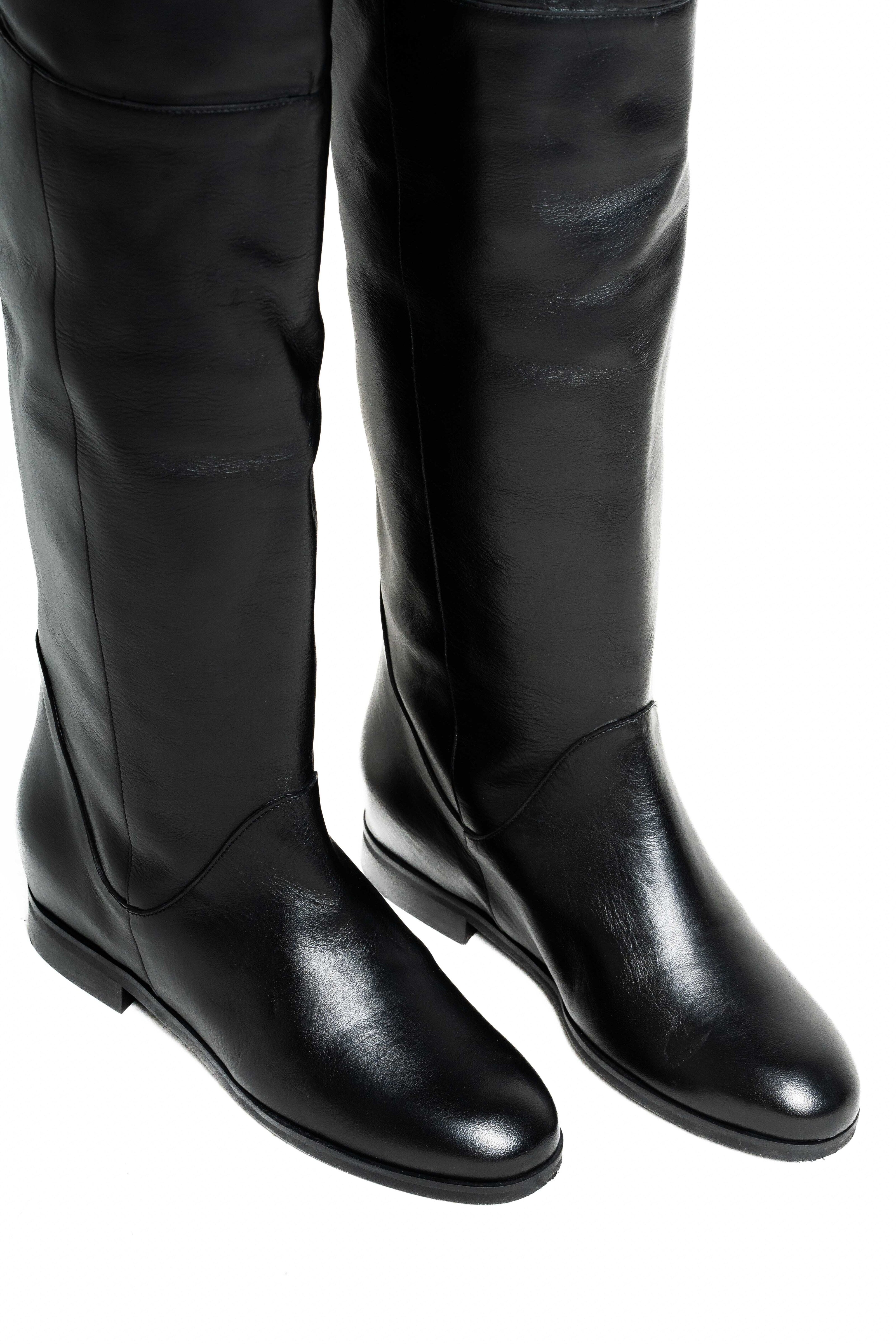 R1205 - Knee-high tubular boot in genuine leather with internal lift