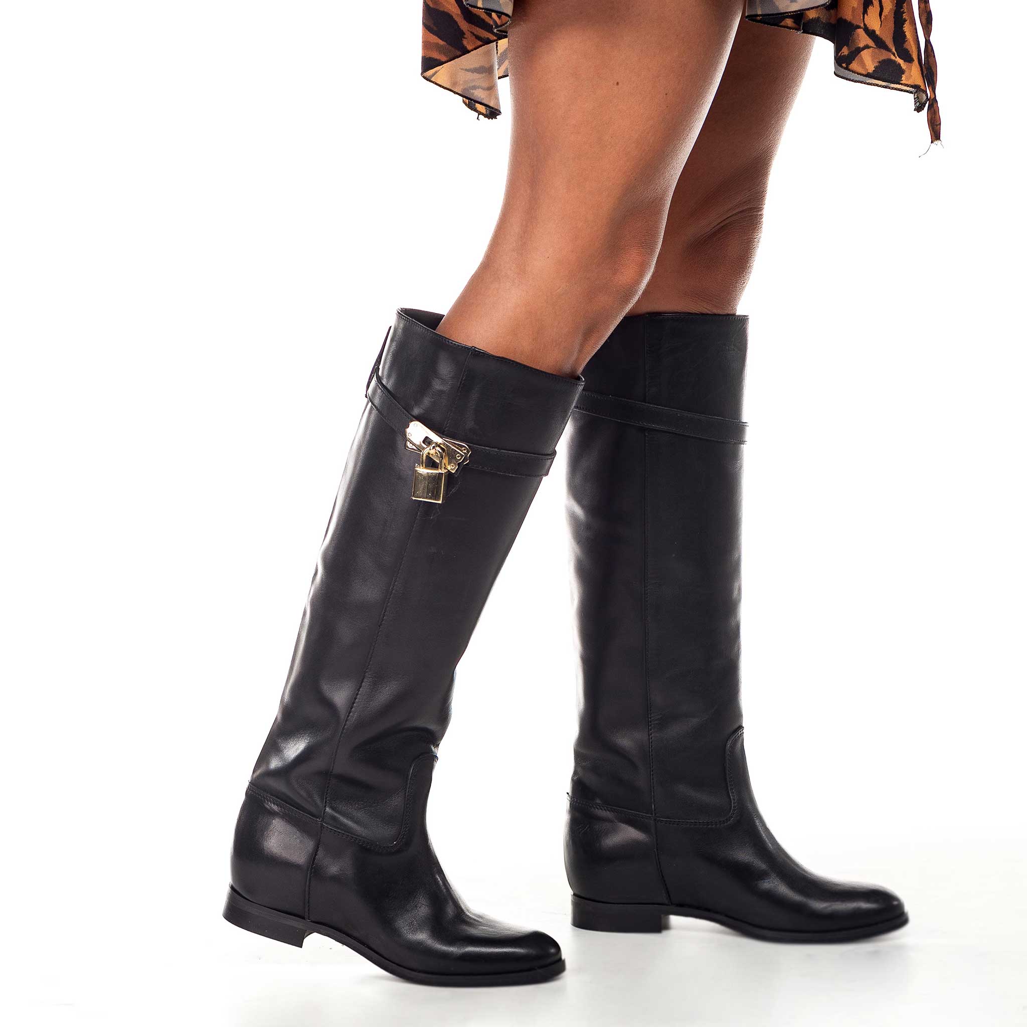 ELYZABETH - Black Genuine Leather Tubular Boot with Strap and Gold Accessory and Internal Lift