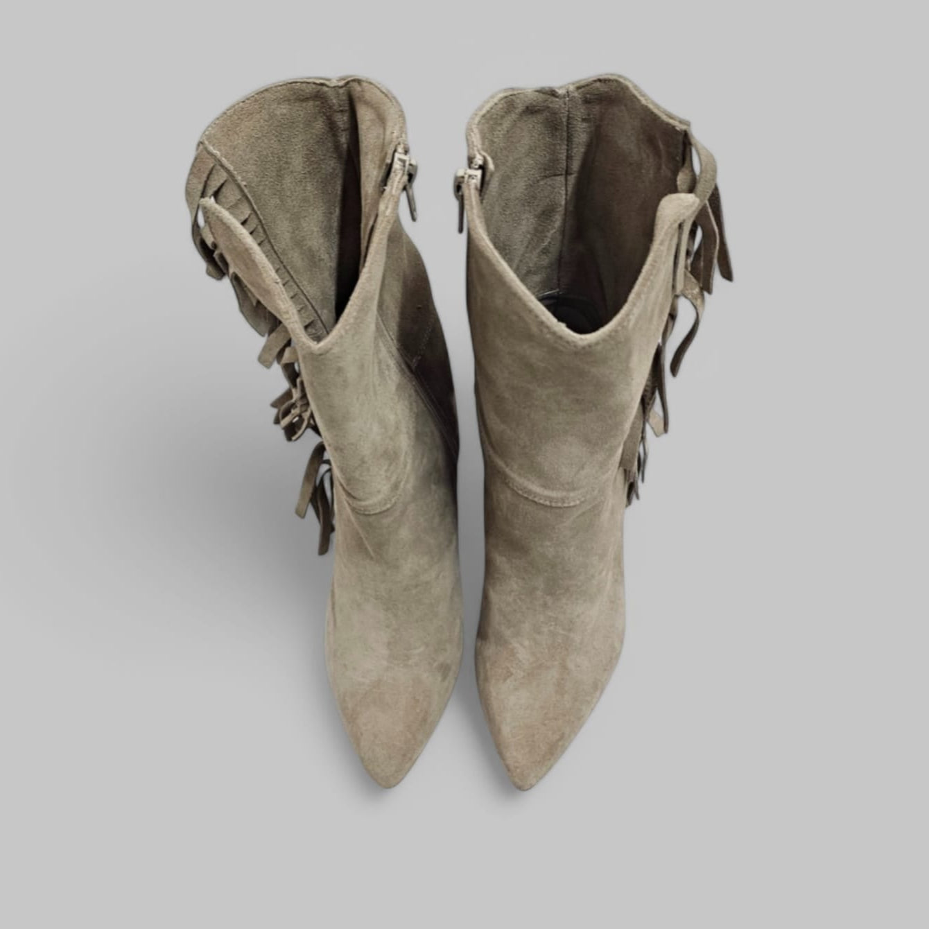 GIVI_FRANGE - Tubular ankle boot in real suede with fringes - 9 cm heel