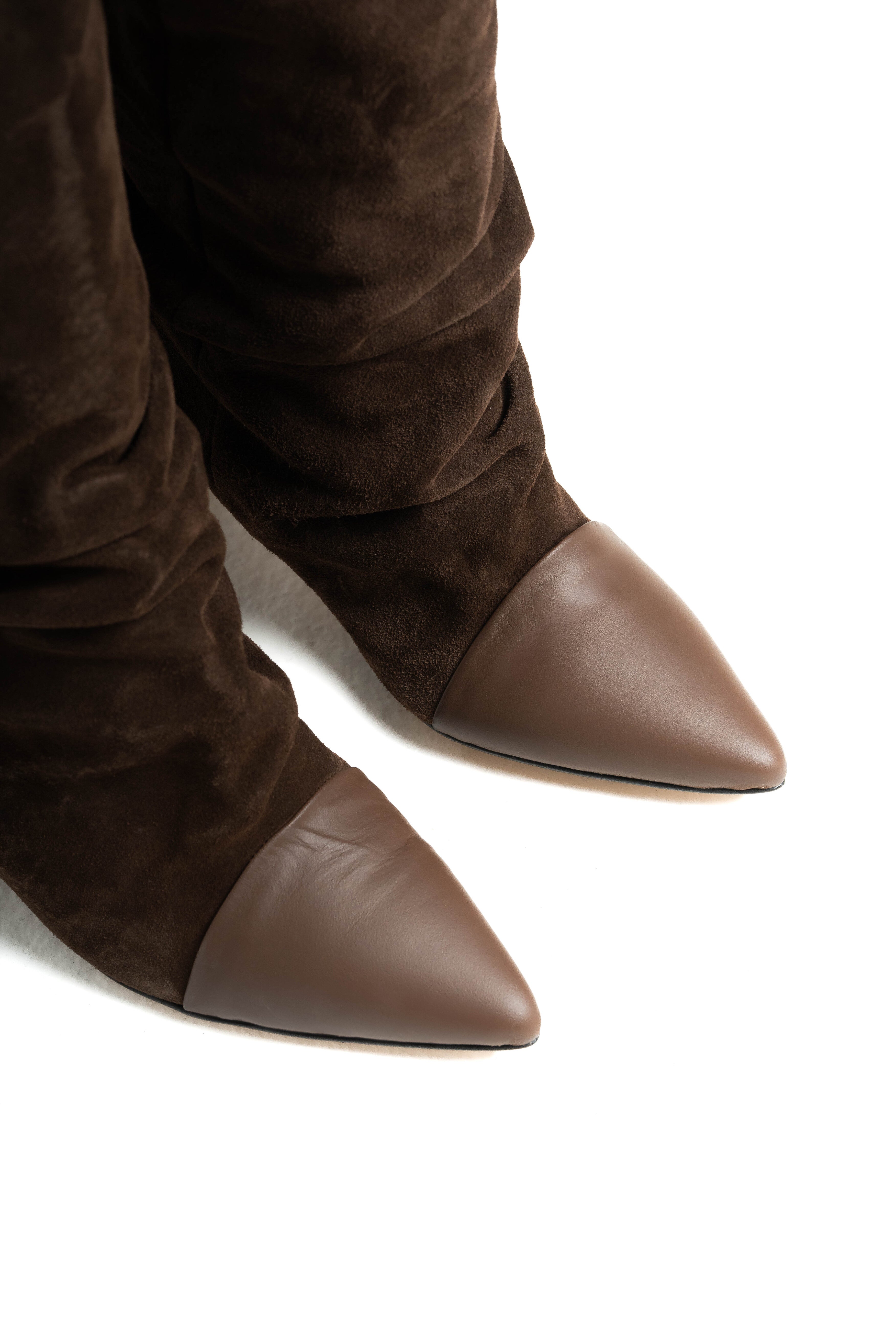 JENNIFER_TWINS - Stivale alto al ginocchio in Vero Camoscio e Vera Pelle Cioccolato - Tacco 5 Cm