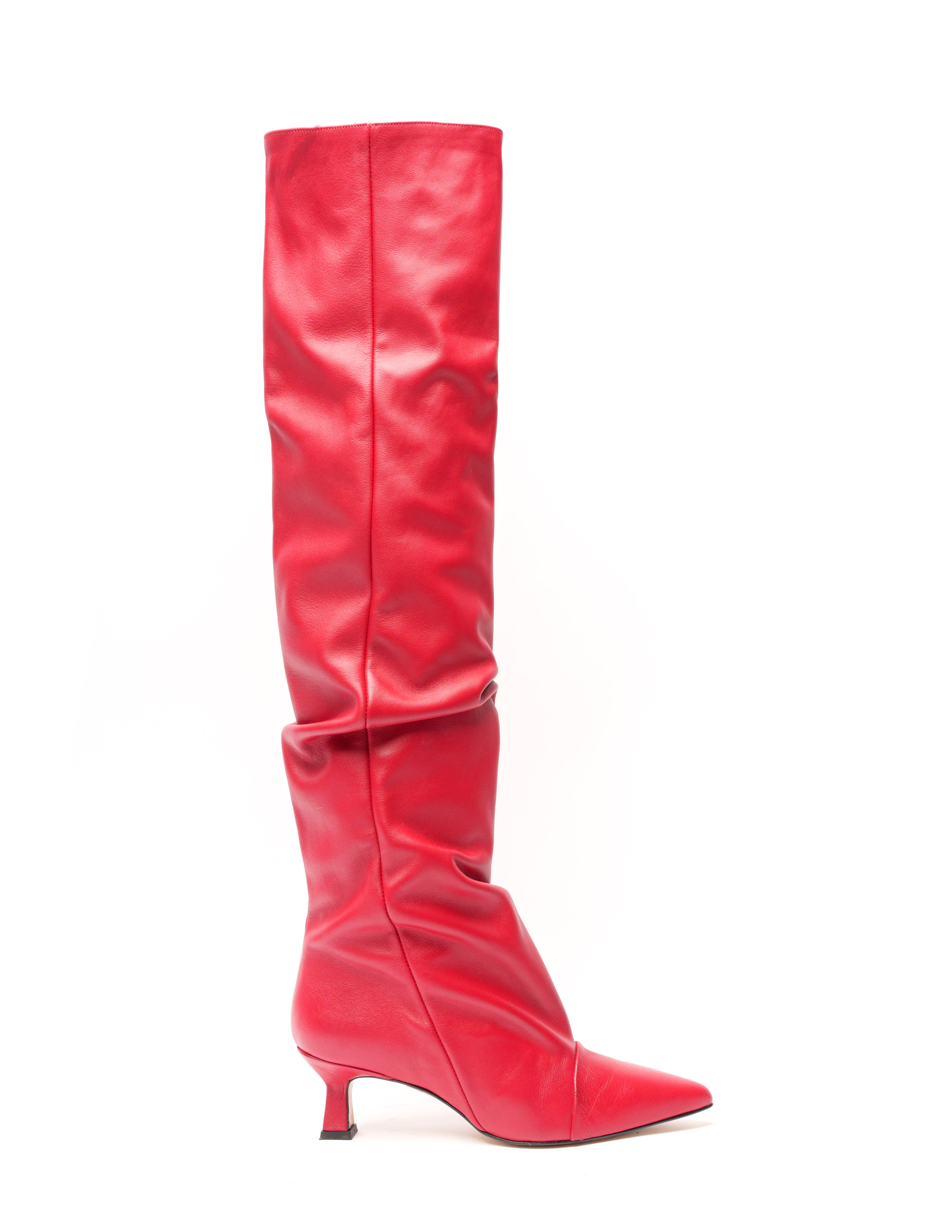 JENNIFER - High knee tubular boot in real red leather with draped effect. 5 cm heel.