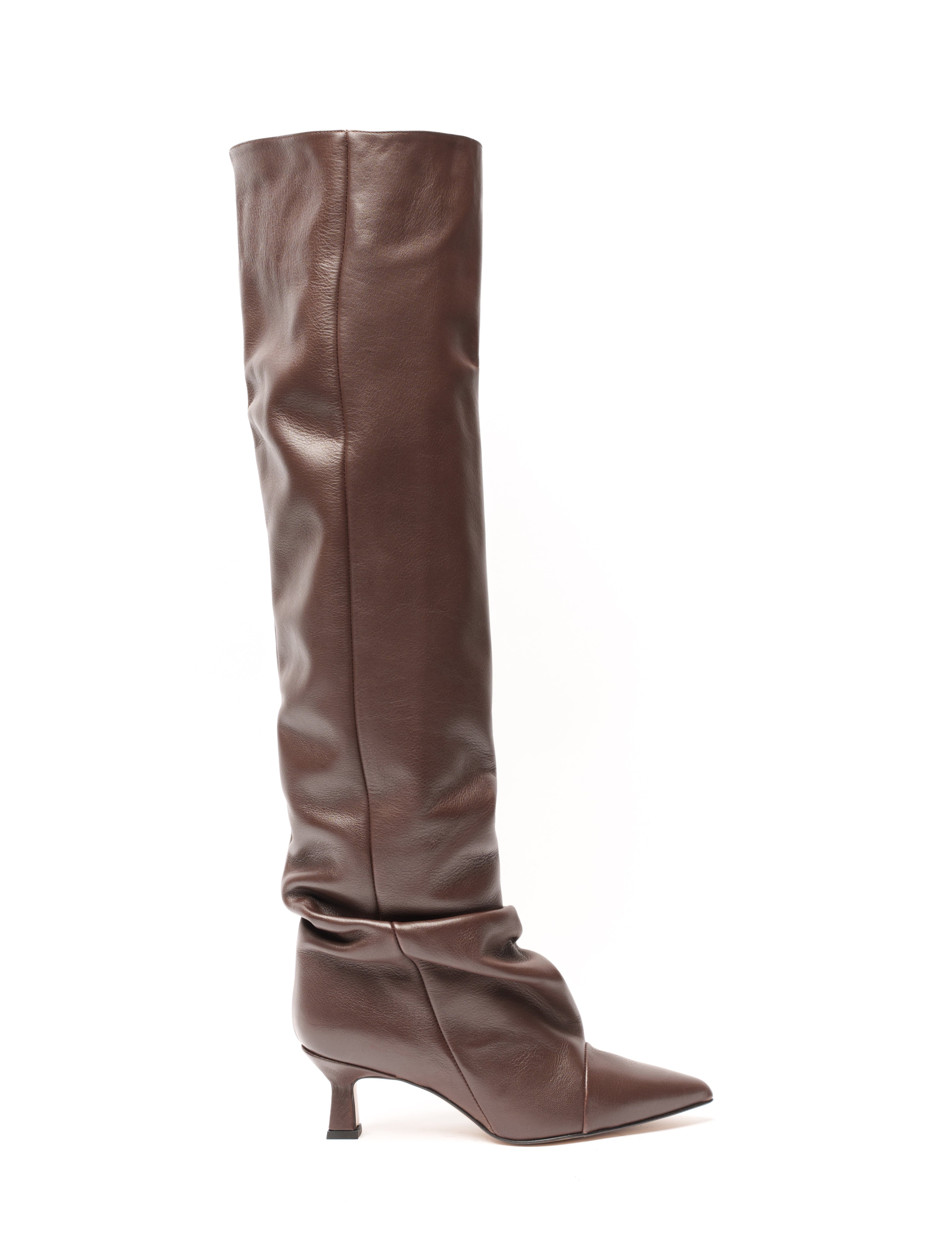 JENNIFER - Knee-high tubular boot in genuine Chocolate leather with draped effect. 5 cm heel.