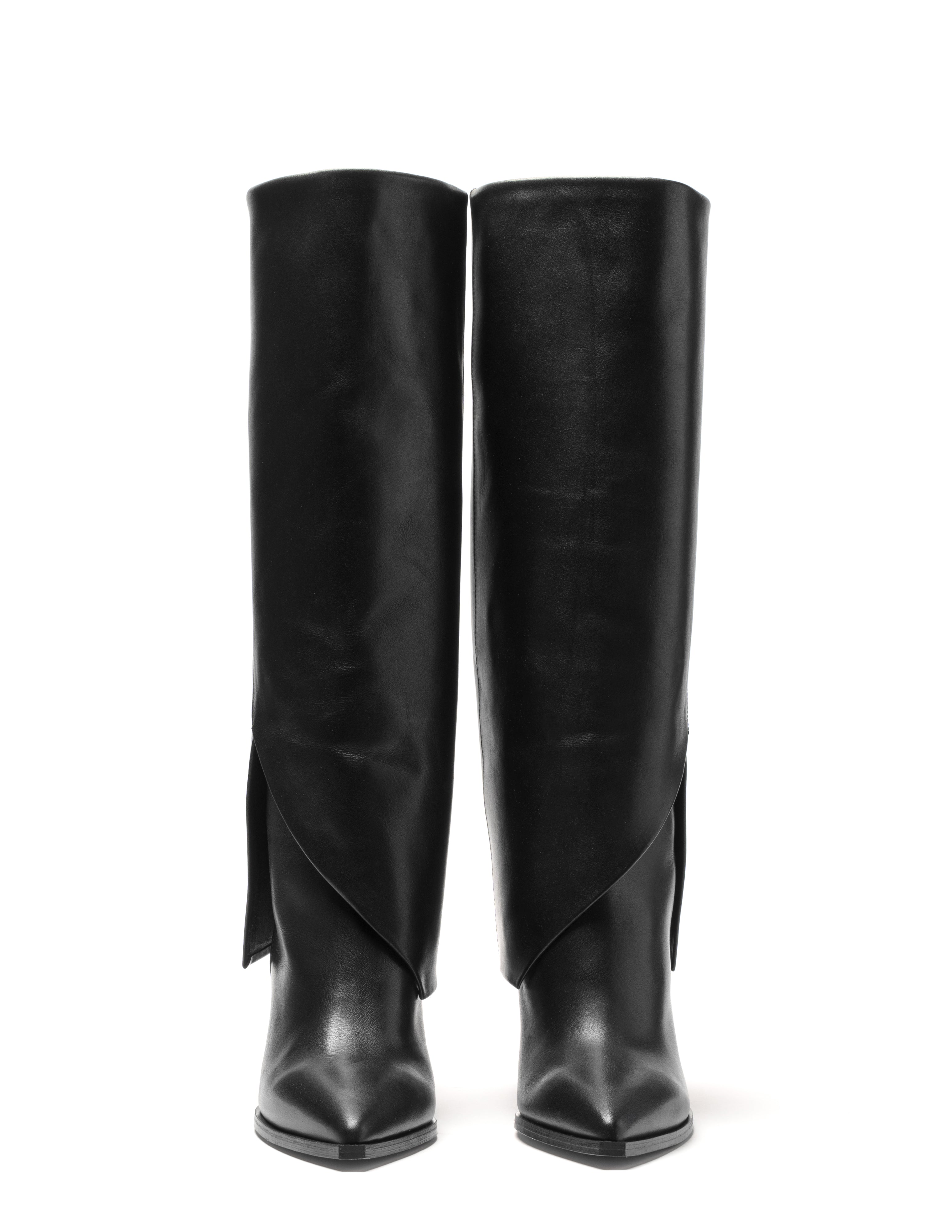 KATHERINE - Camperos mood tubular boot below the knee in genuine black leather with asymmetric cut and 7 cm heel