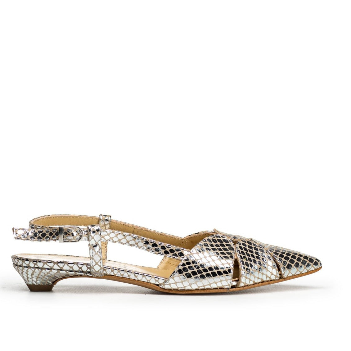 IRIS - Decolleté Slingback a punta in Vera Pelle Laminata Argento Stampa Effetto Vipera con tacco 2 Cm