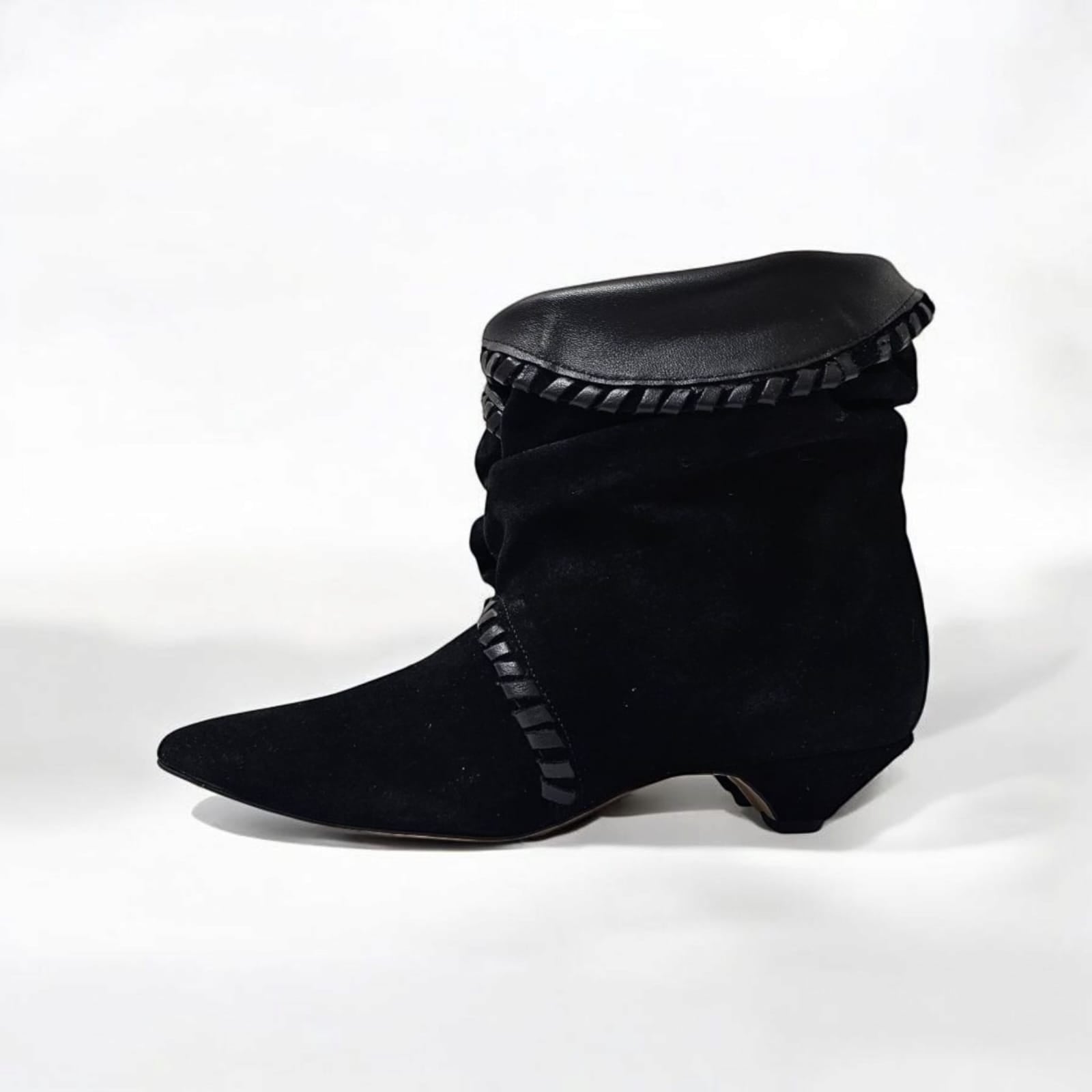 GIVI_FRANGE - Tubular ankle boot in real suede with fringes - 9 cm heel