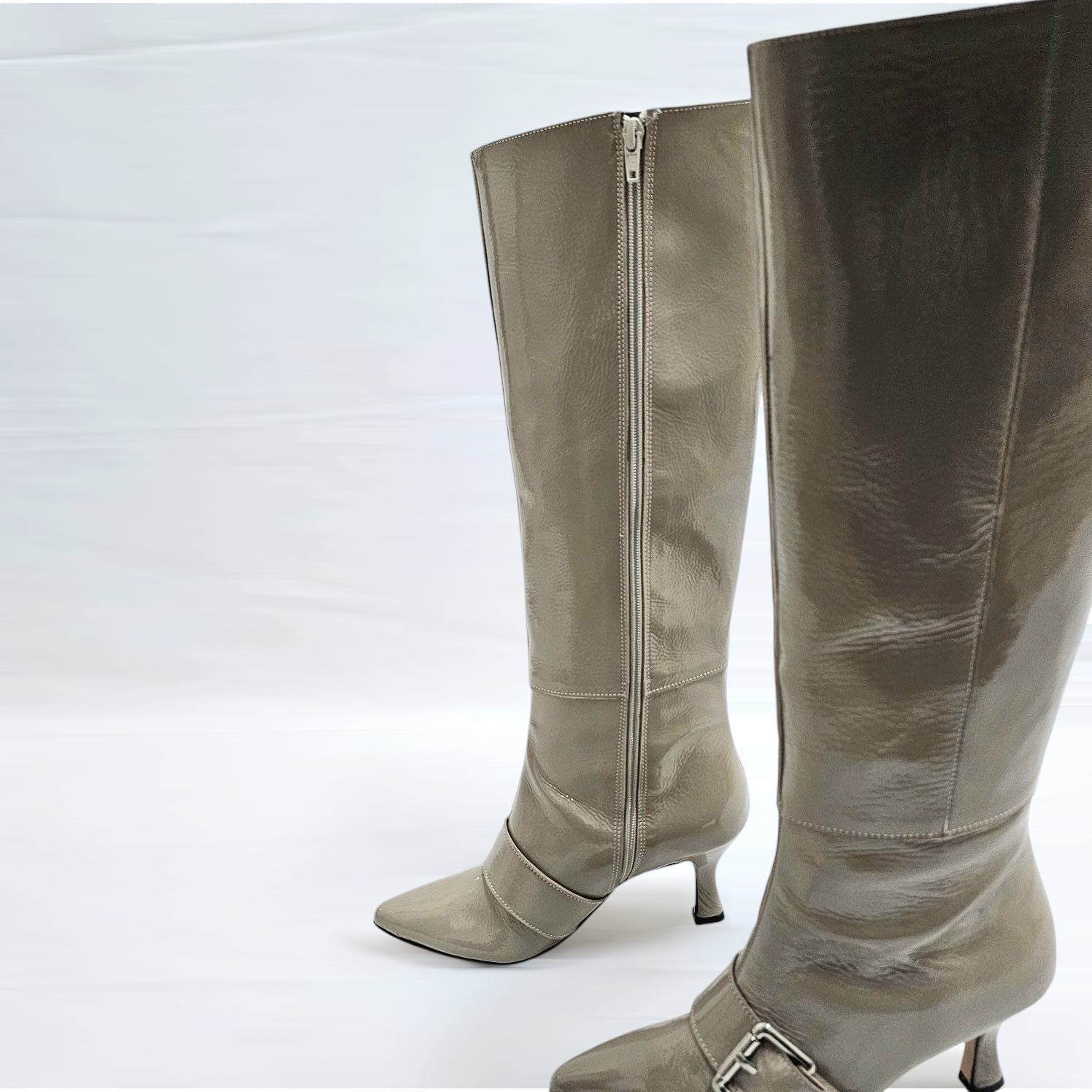 CRACOVIA - Genuine Leather Boot with Patent Effect and Zip - 9cm Heel