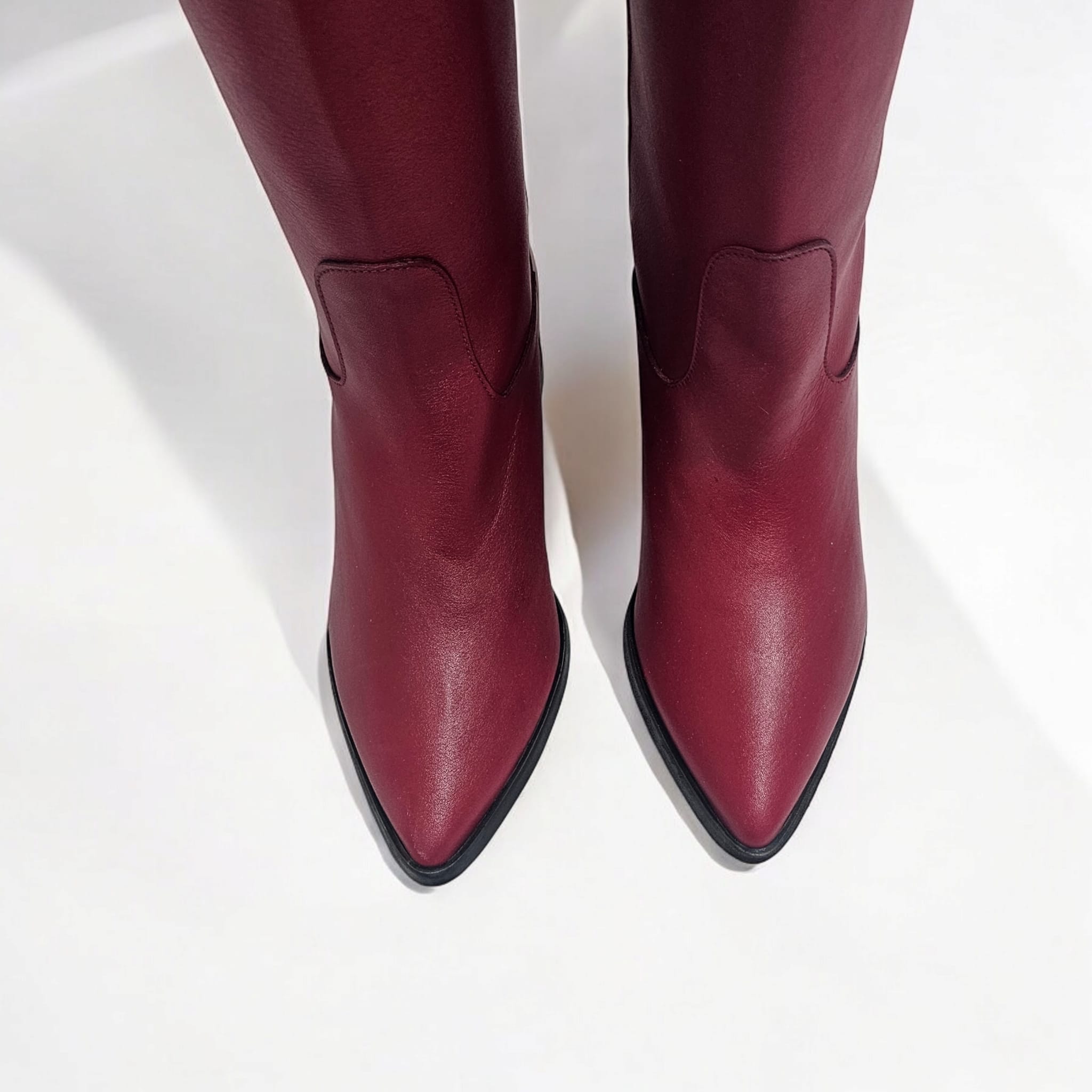 R40 - Genuine leather tubular boot with internal rise