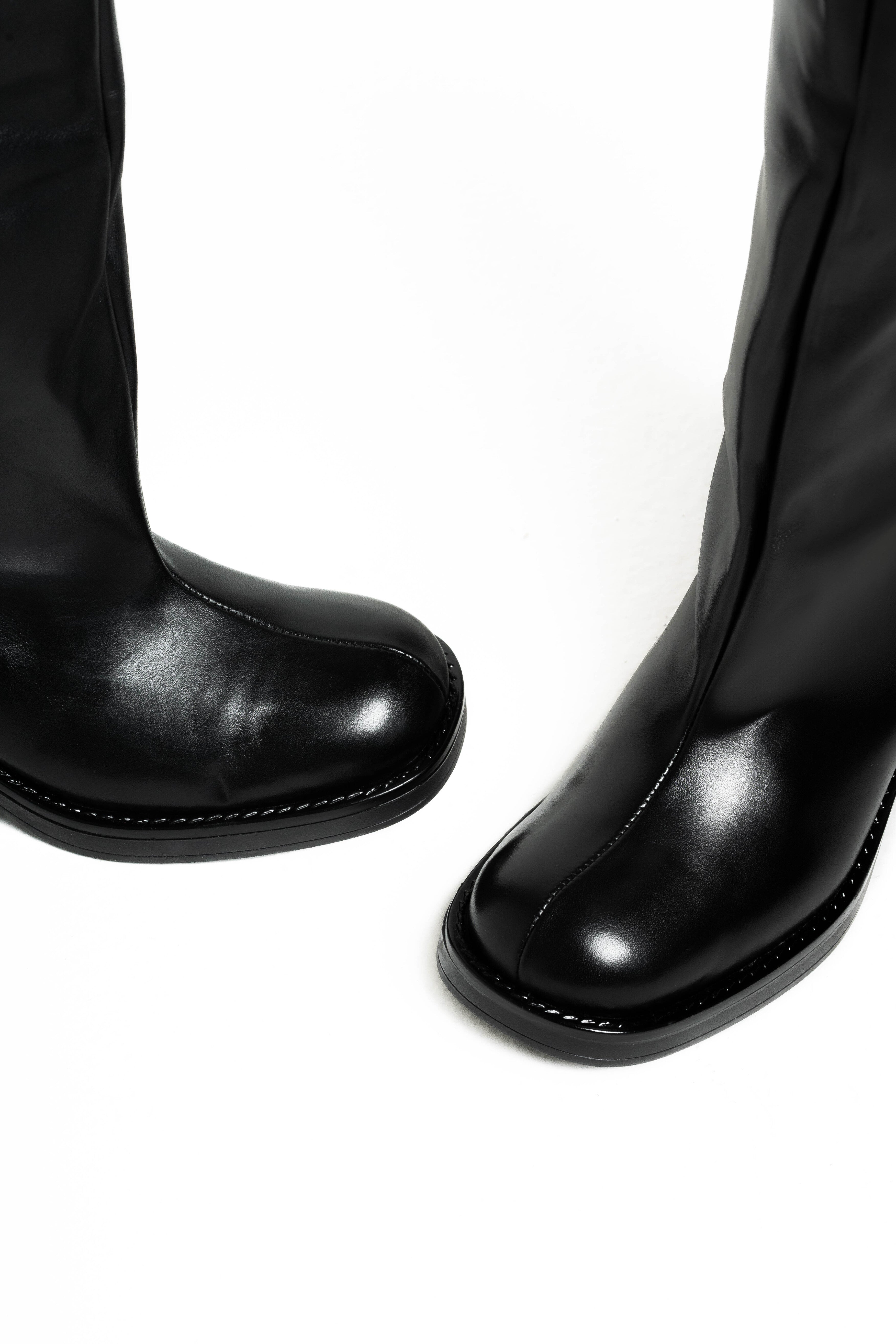 V7 - Tubular boot mood Biker Amphibian in real black leather with rubber sole and buckles