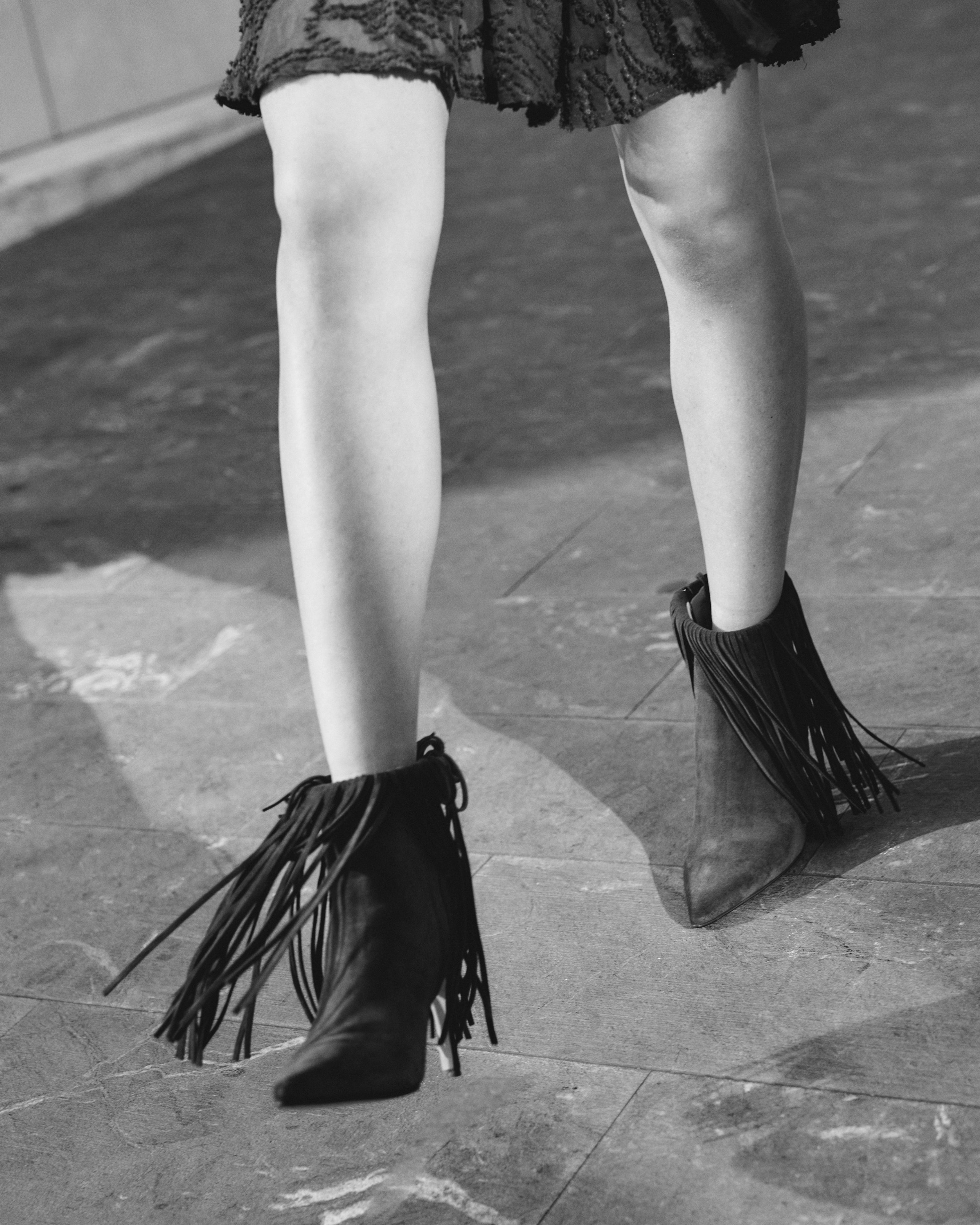 TR-347 - Black Genuine Leather Tubular Ankle Boot