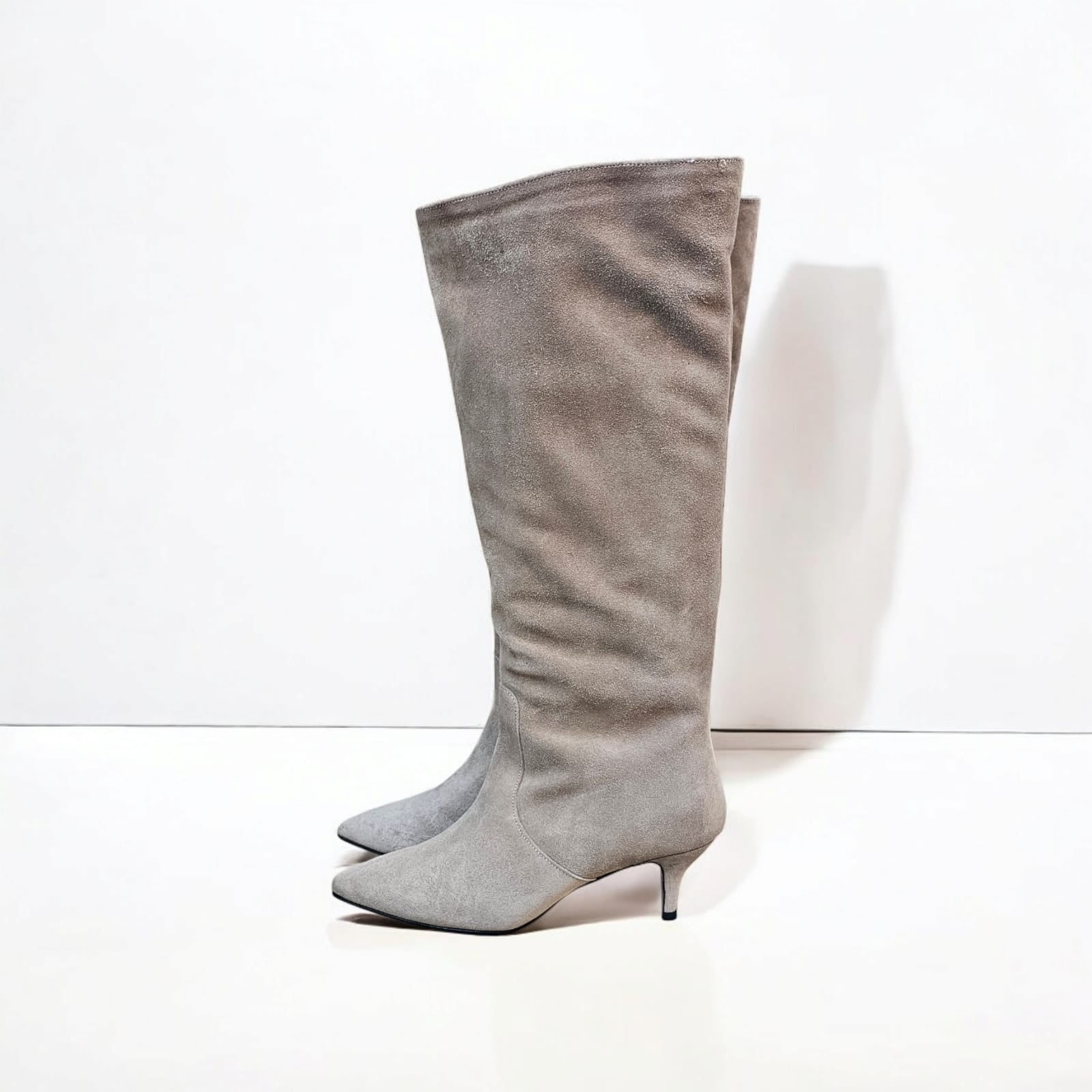 195 - Tubular Boot in Real Daino Suede - Heel 5 Cm