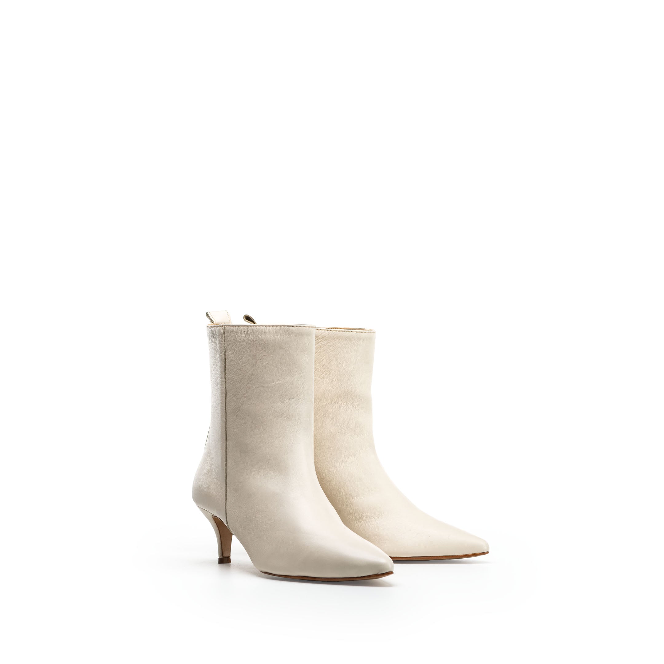 TR-195 Tubular Ankle Boot in Genuine Leather Powder Heel 5 Cm