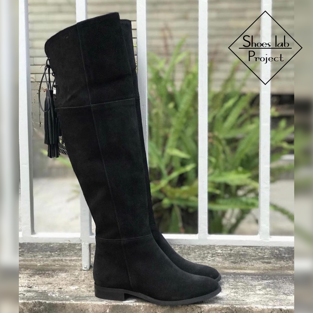 1500_NEW - Tubular boot in Real Suede with zip and tassel