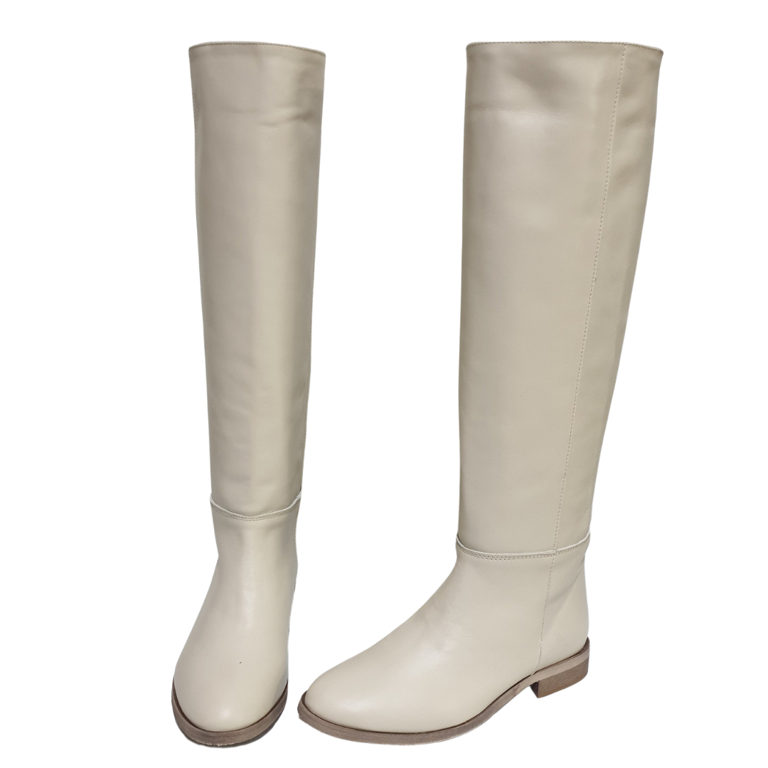 1131 - Bota Tubular en Piel Auténtica Crema