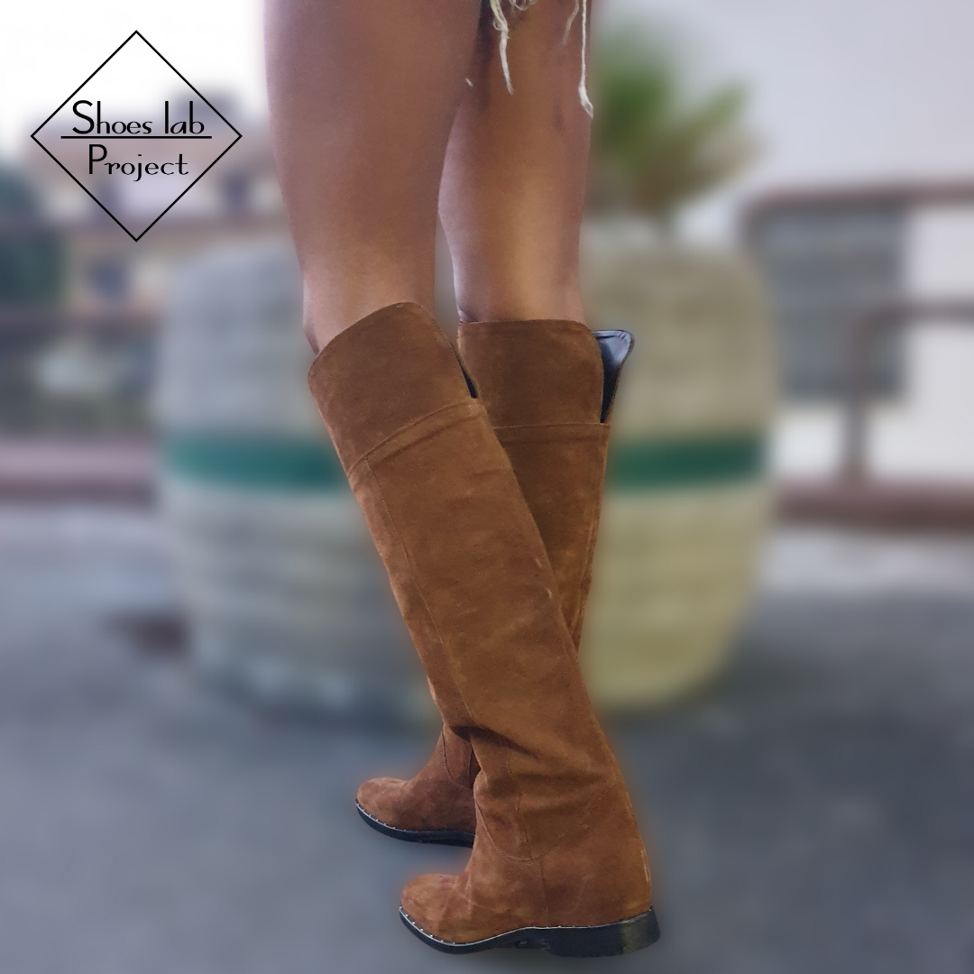 R1205 - Tubular knee-high boot in real suede with internal rise